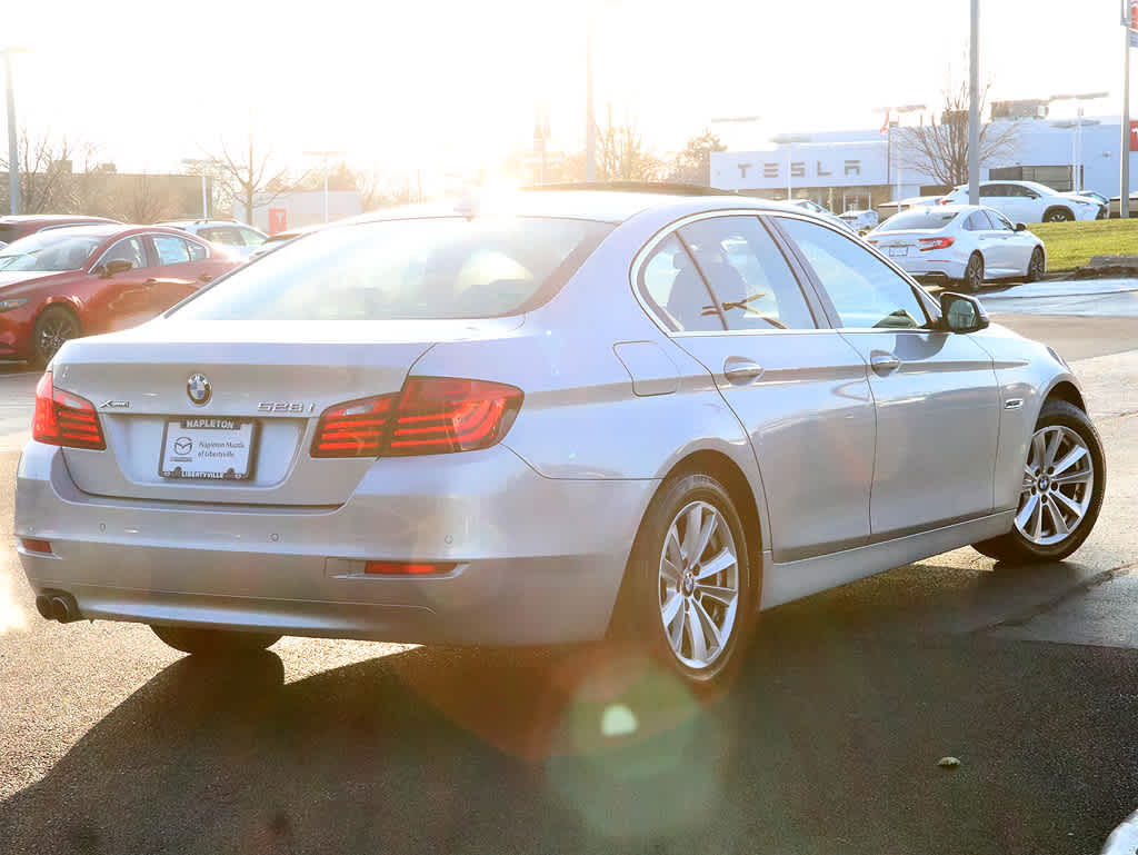 2016 BMW 5 Series 528i xDrive 6