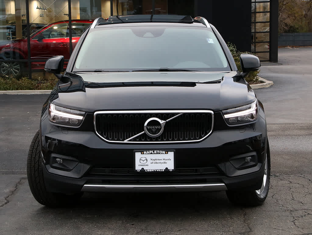 2021 Volvo XC40 Momentum 5