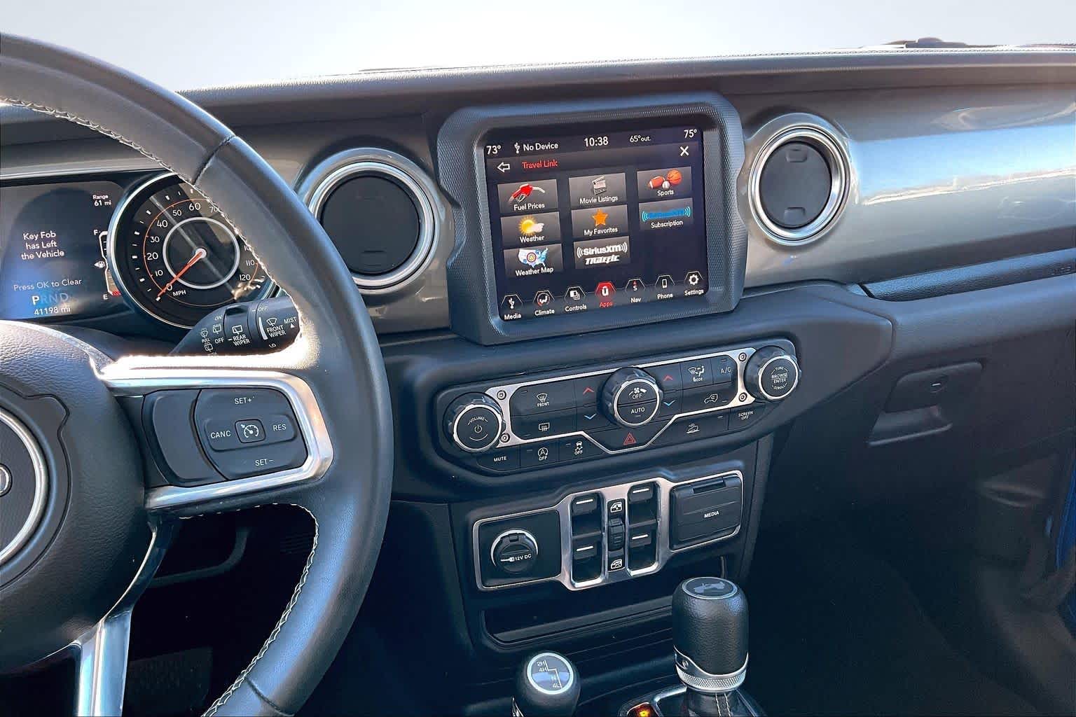 2023 Jeep Wrangler Sahara - 6