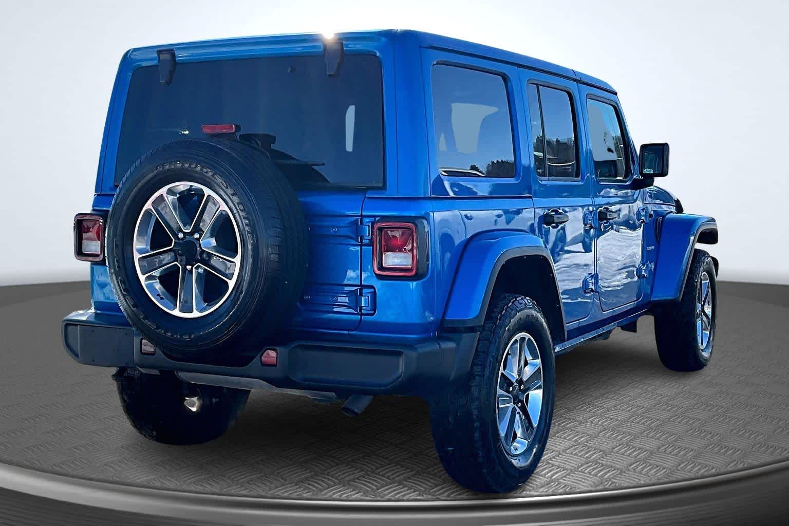 2023 Jeep Wrangler Sahara - 2