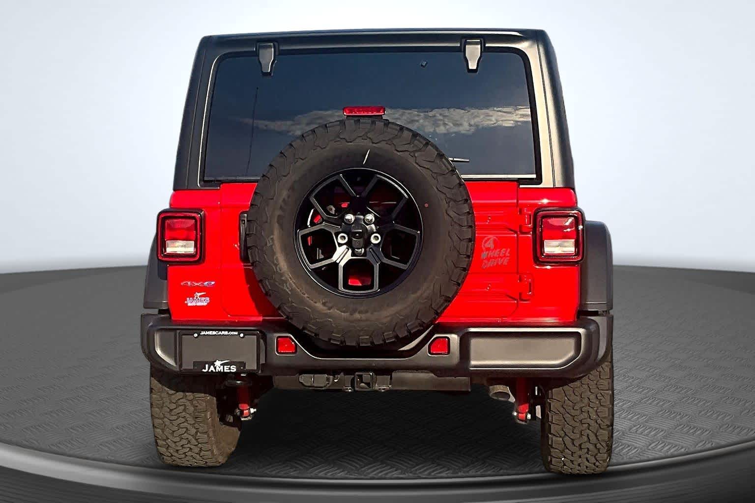 2025 Jeep Wrangler 4xe Willys - 4