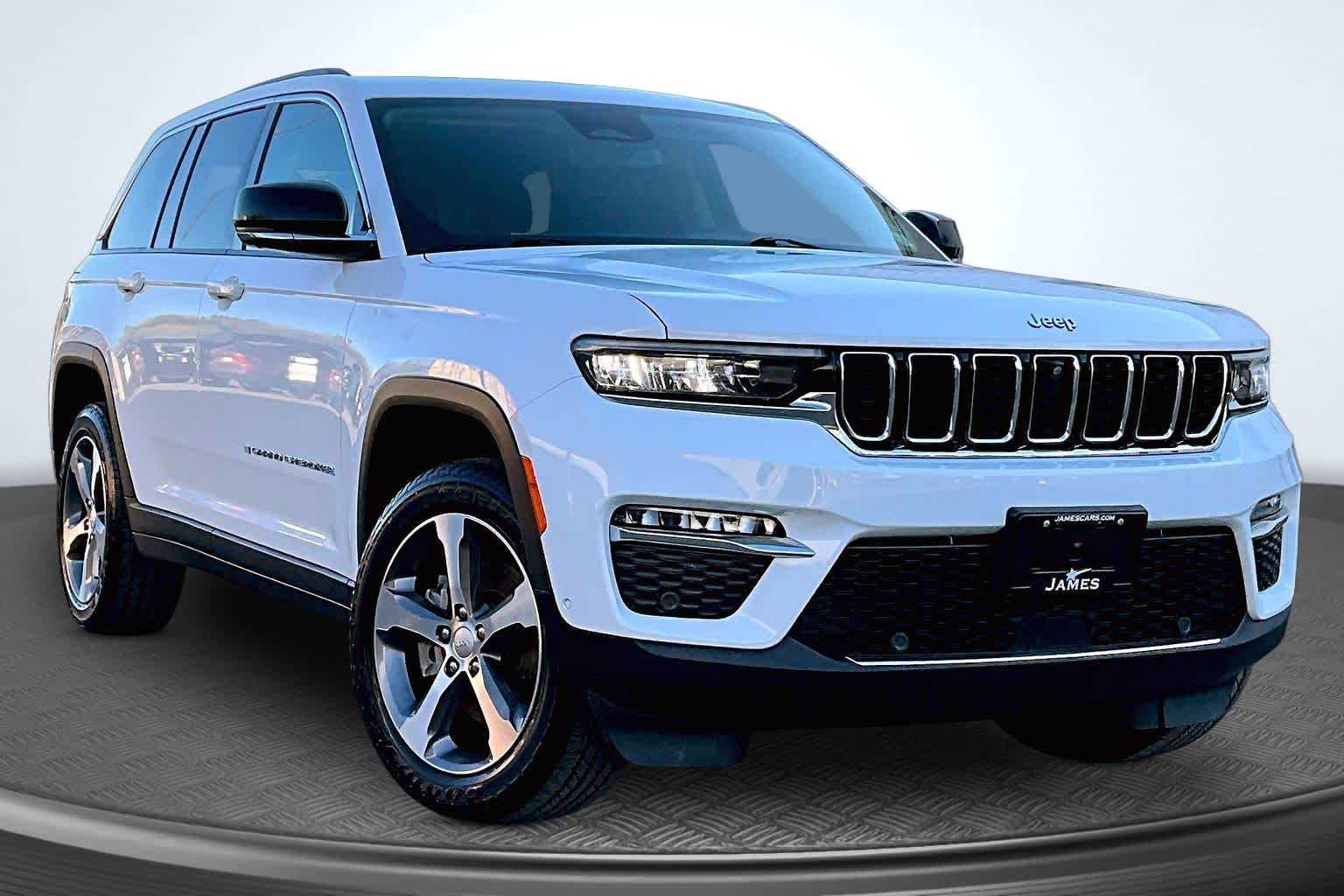 2023 Jeep Grand Cherokee 4xe - 11