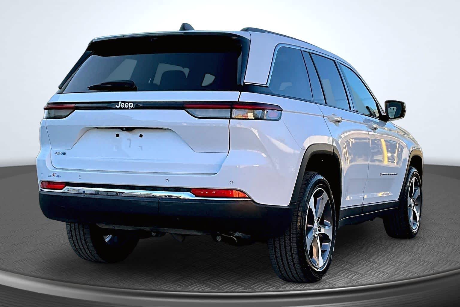 2023 Jeep Grand Cherokee 4xe - 2