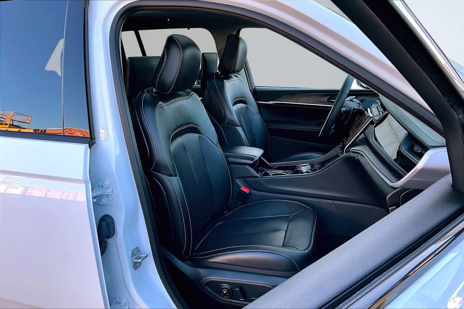 2023 Jeep Grand Cherokee 4xe - 7