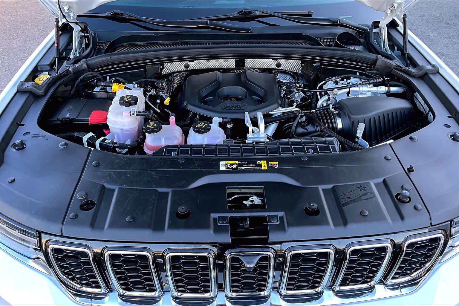 2023 Jeep Grand Cherokee 4xe - 9
