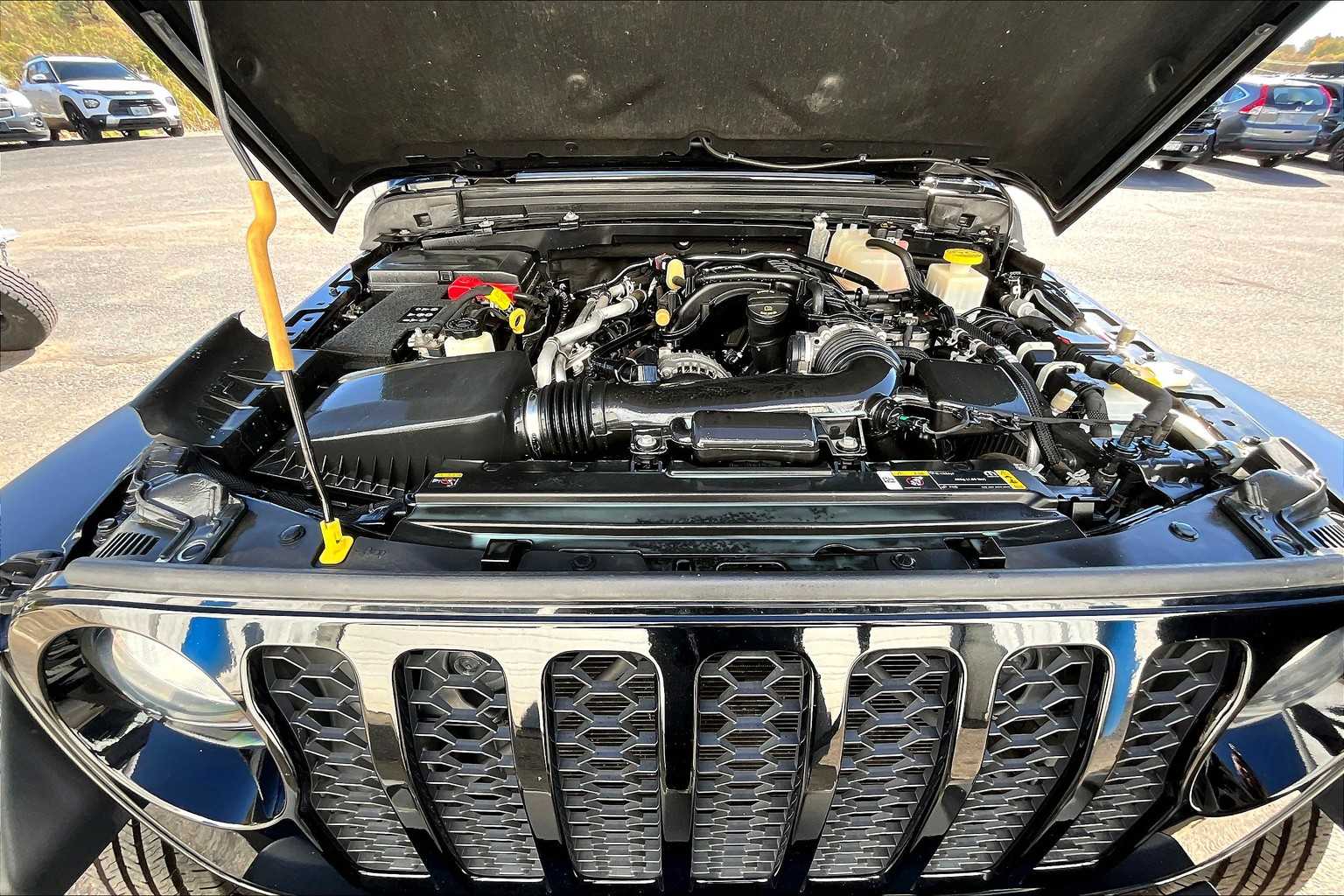 2023 Jeep Gladiator Sport S - 9