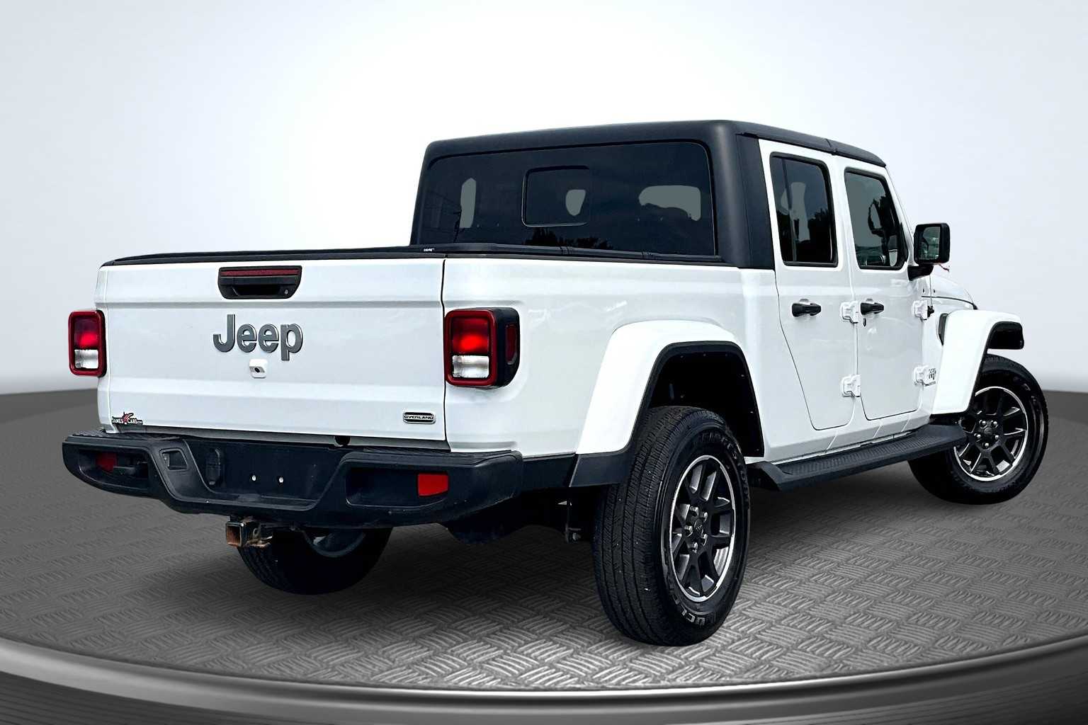 2021 Jeep Gladiator Overland - 2