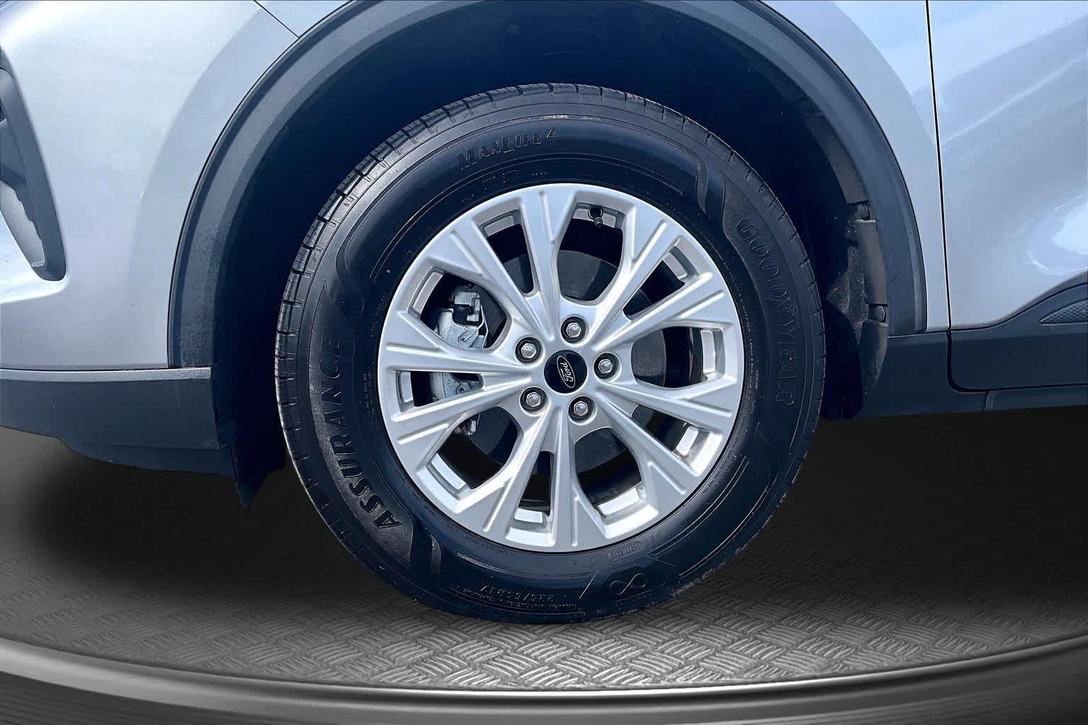 2024 Ford Escape Active - 8