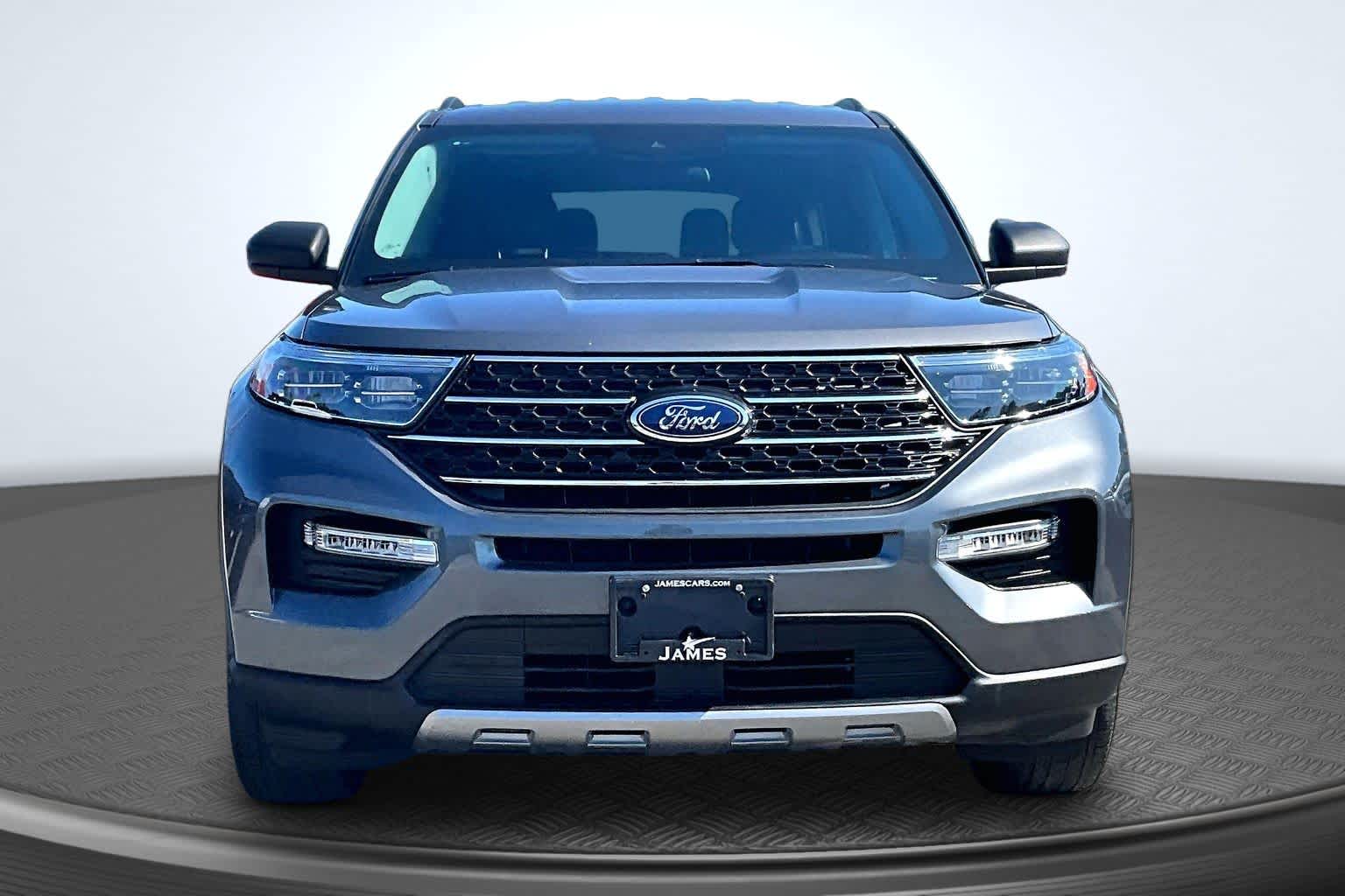 2023 Ford Explorer XLT - 3