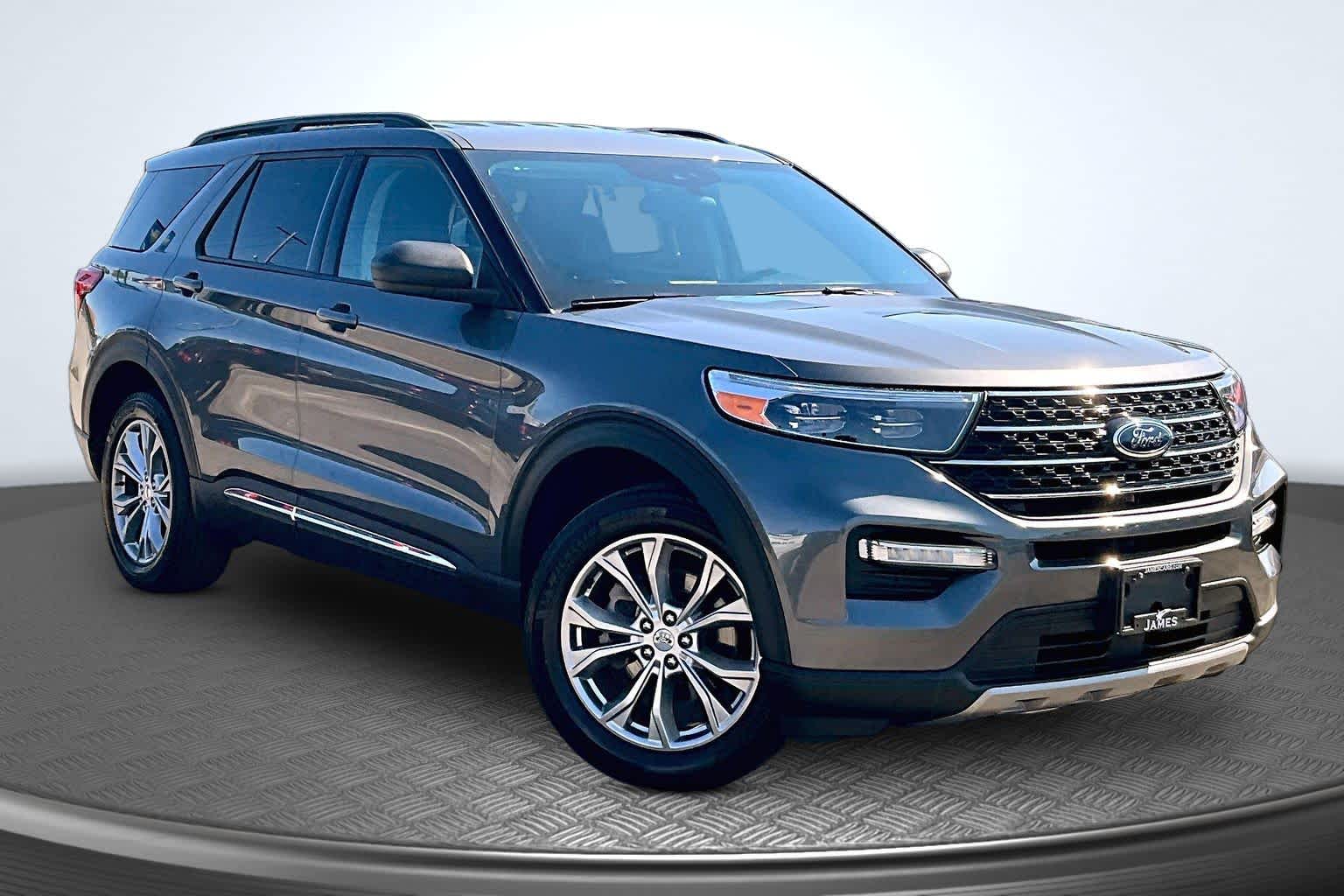 2023 Ford Explorer XLT - 11