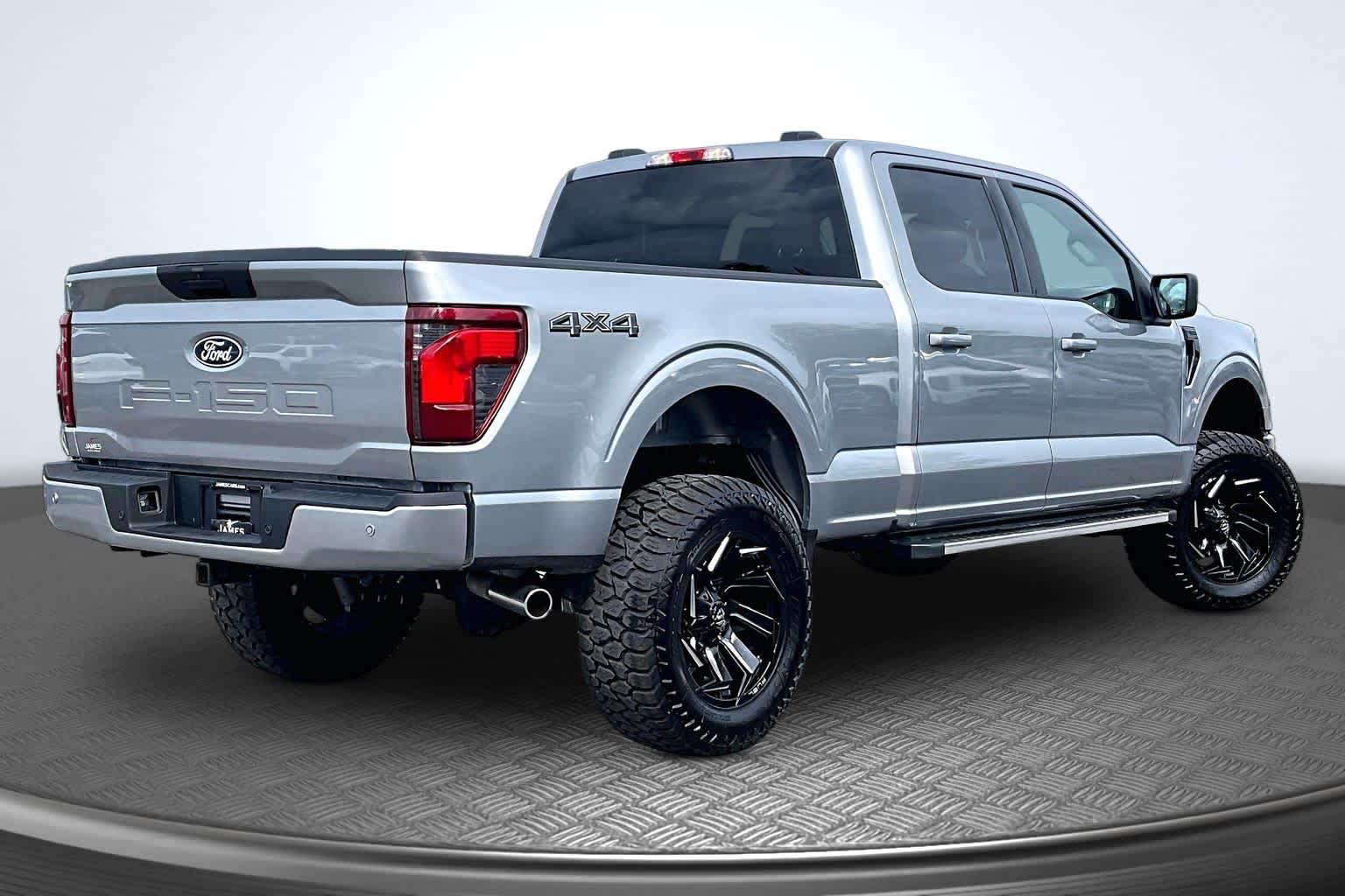 2025 Ford F-150 XLT - 2