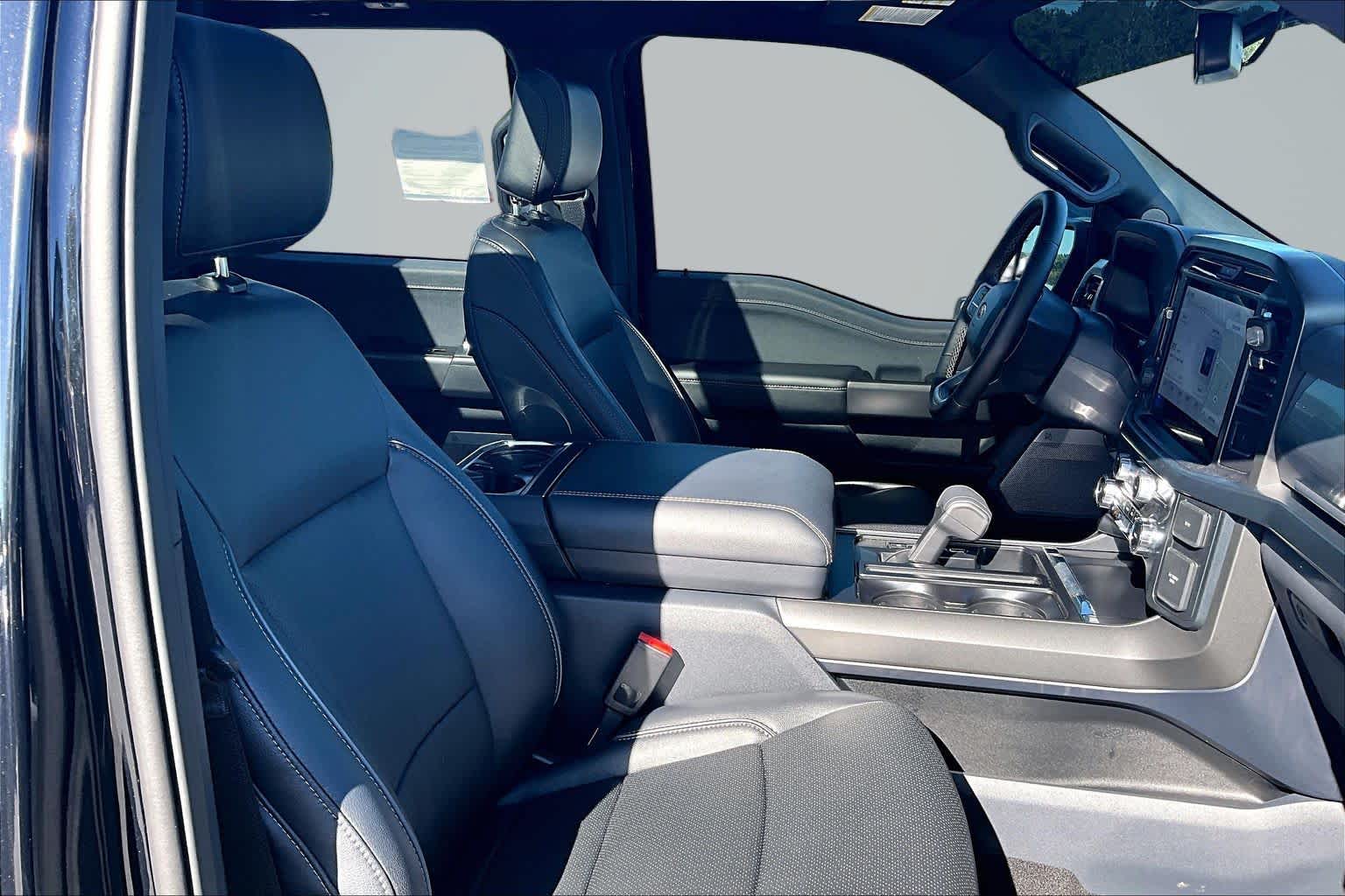 2025 Ford F-150 LARIAT - 7