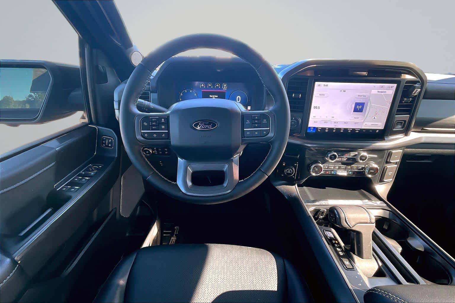 2025 Ford F-150 LARIAT - 5
