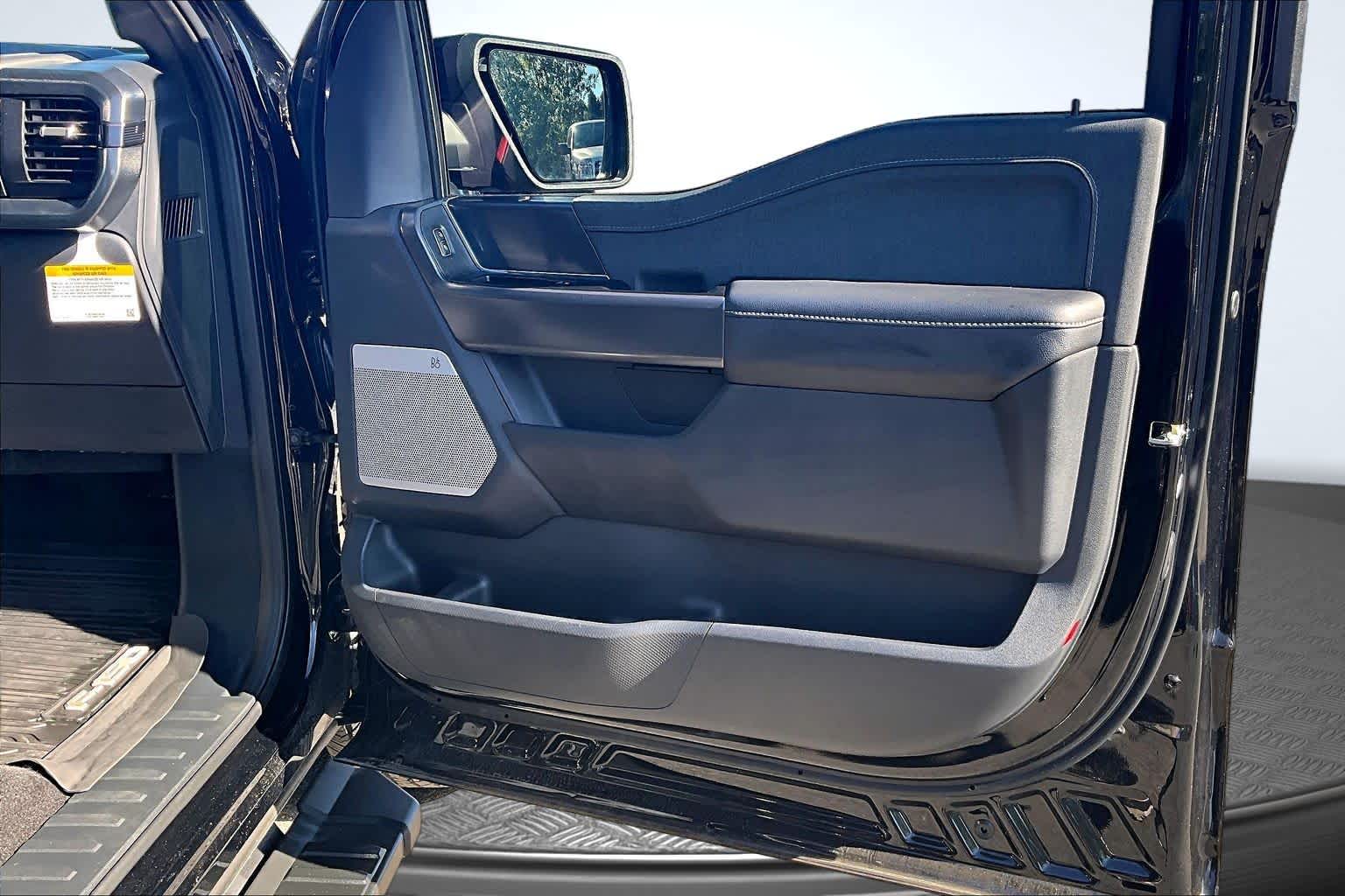 2025 Ford F-150 LARIAT Agate Black Metallic at James Chevrolet