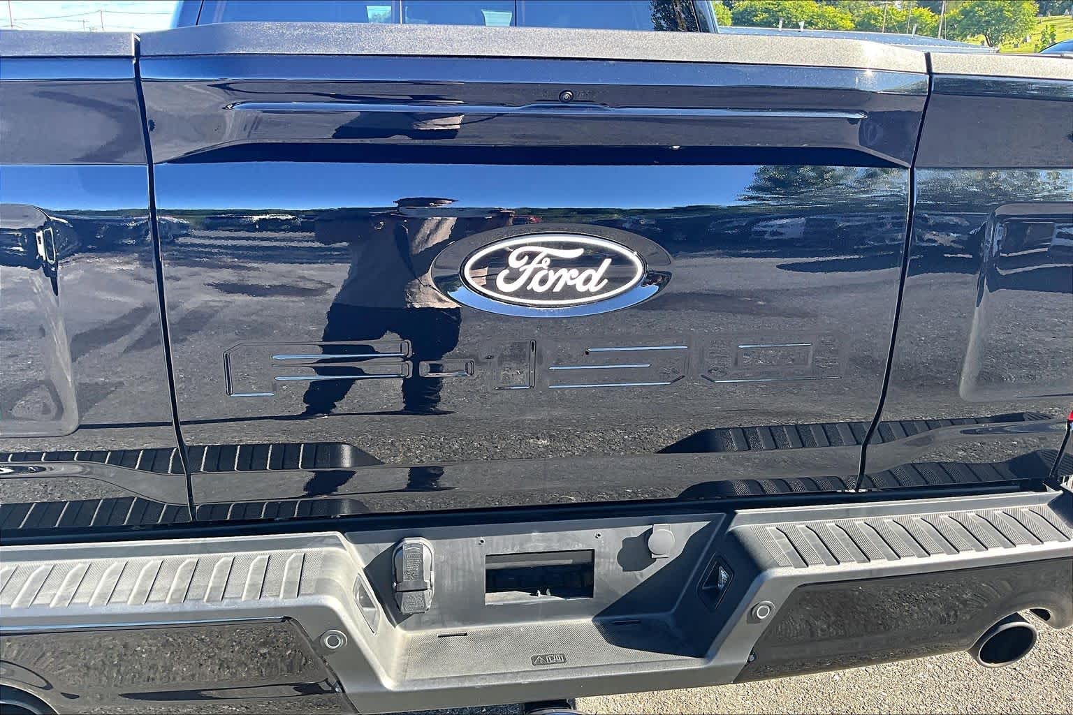 2025 Ford F-150 LARIAT Agate Black Metallic at James Chevrolet