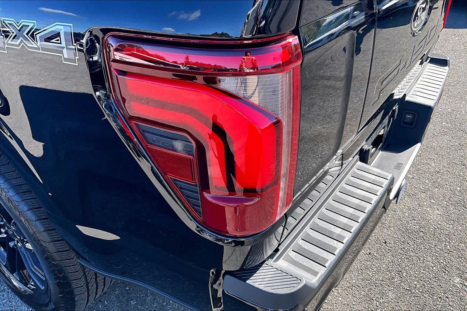 2025 Ford F-150 LARIAT Agate Black Metallic at James Chevrolet