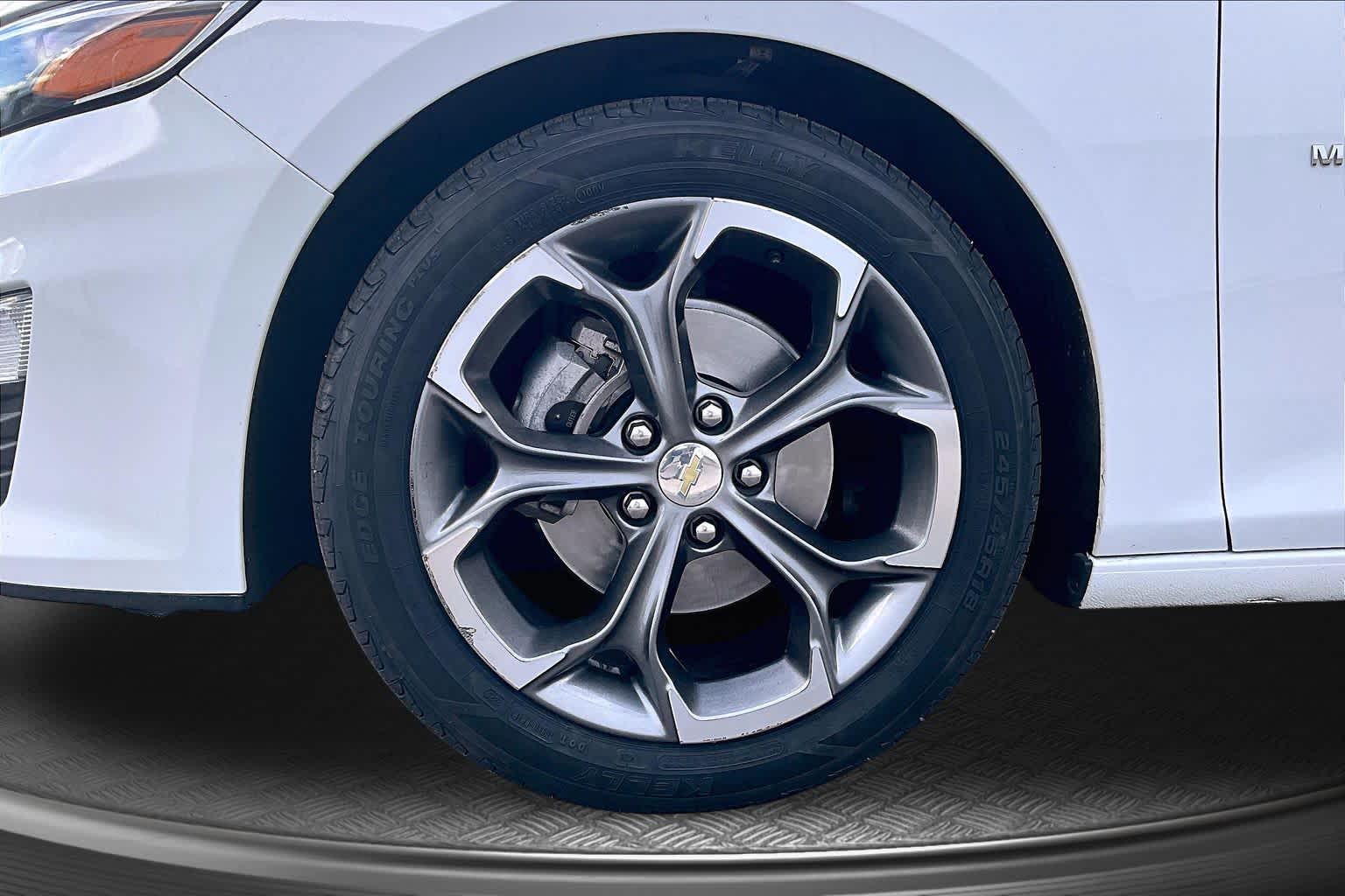 2024 Chevrolet Malibu LT - 8