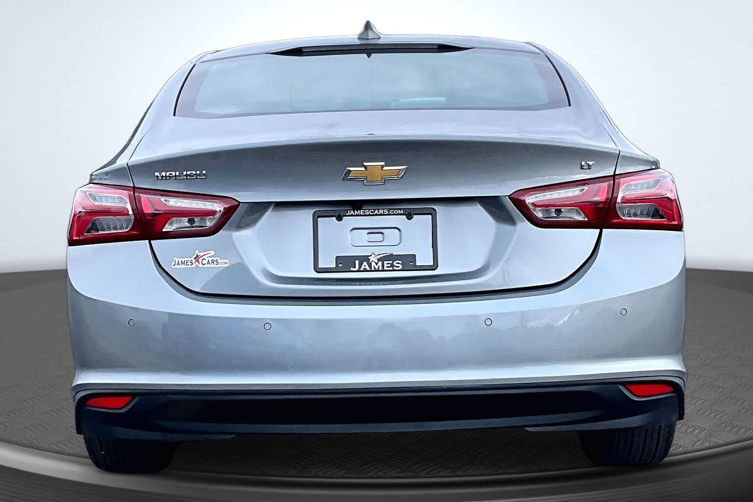 2024 Chevrolet Malibu LT - 4