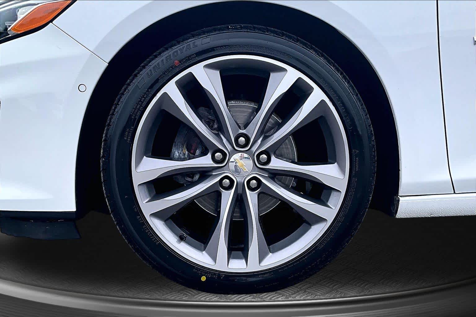 2023 Chevrolet Malibu LT - 8