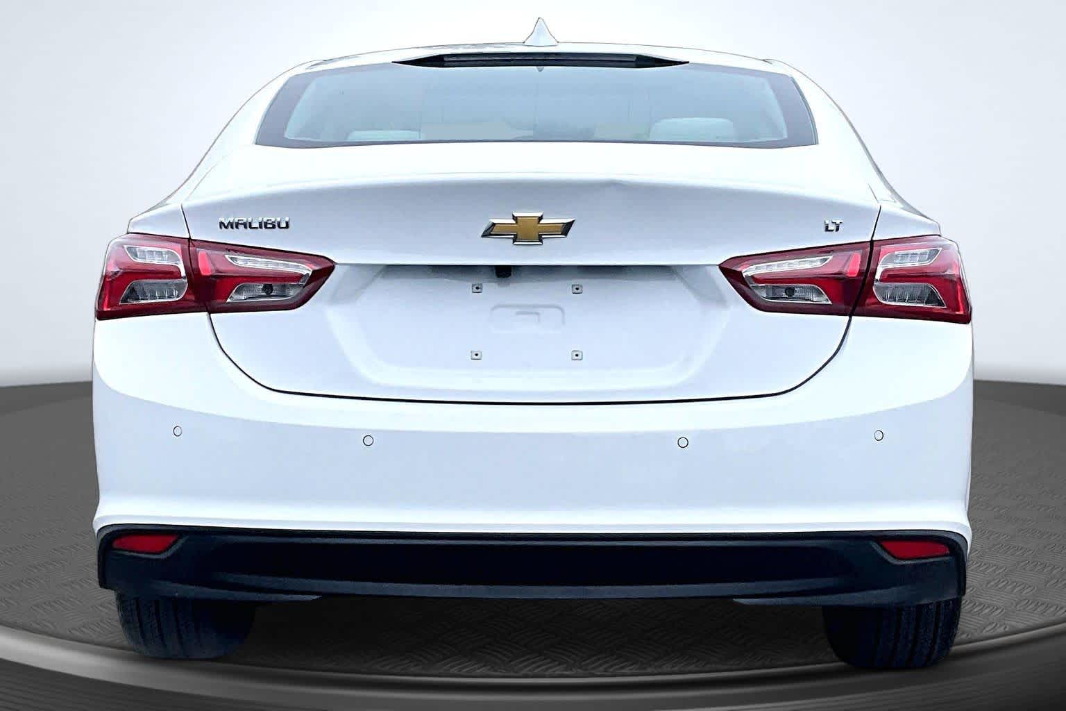 2023 Chevrolet Malibu LT - 4