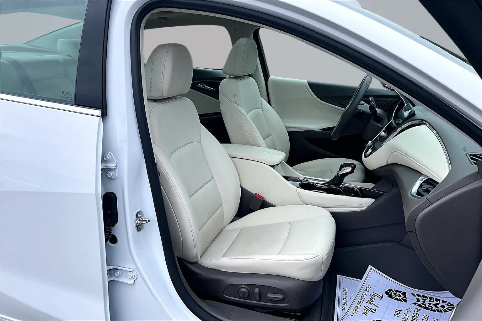 2023 Chevrolet Malibu LT - 7