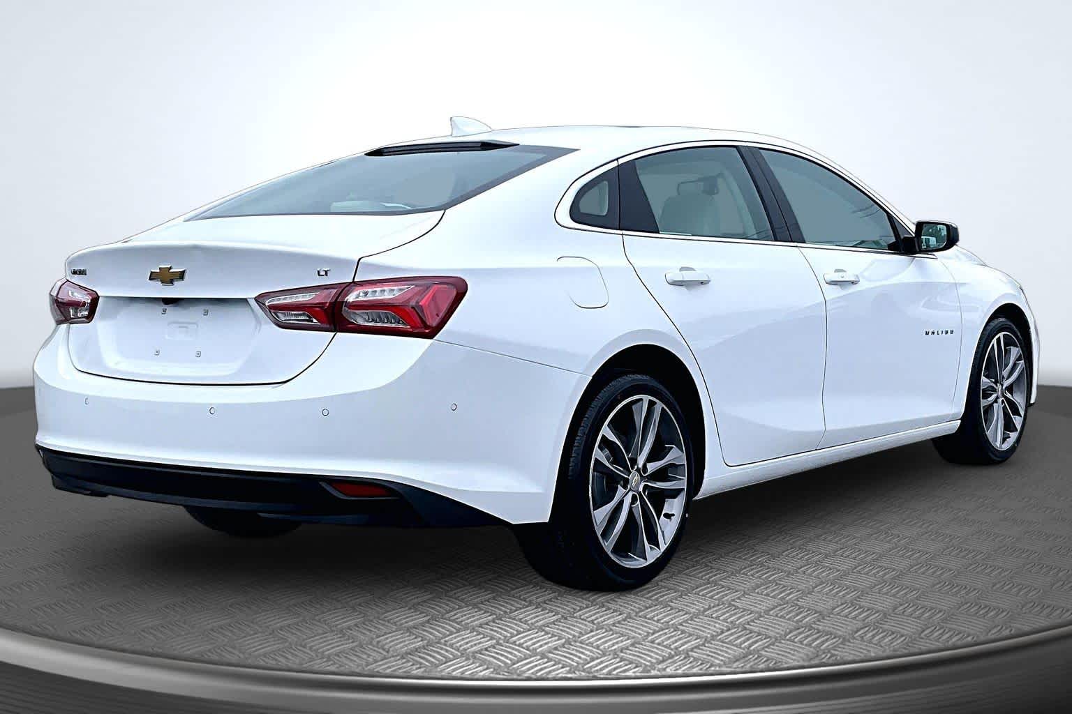 2023 Chevrolet Malibu LT - 2