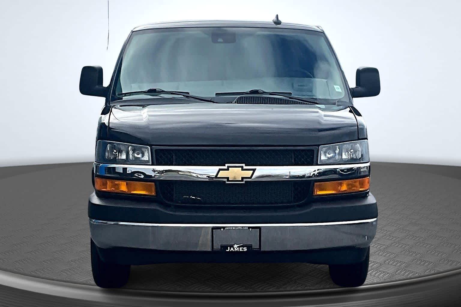 2024 Chevrolet Express LT - 3