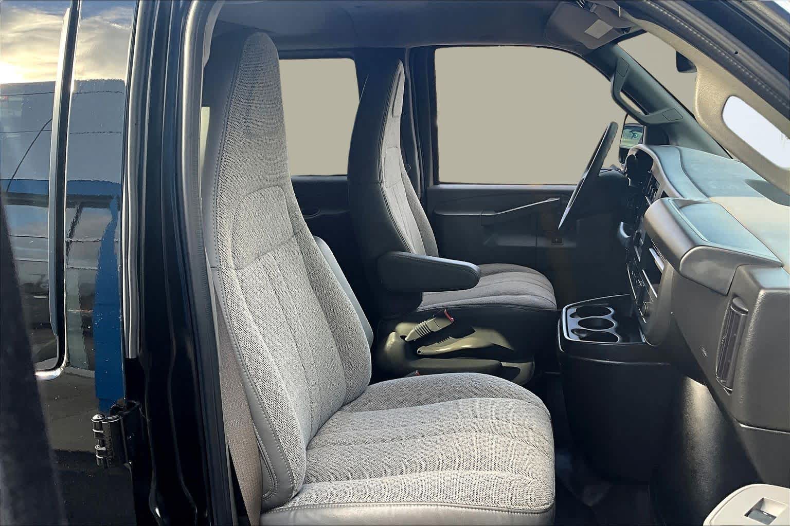 2024 Chevrolet Express LT - 7