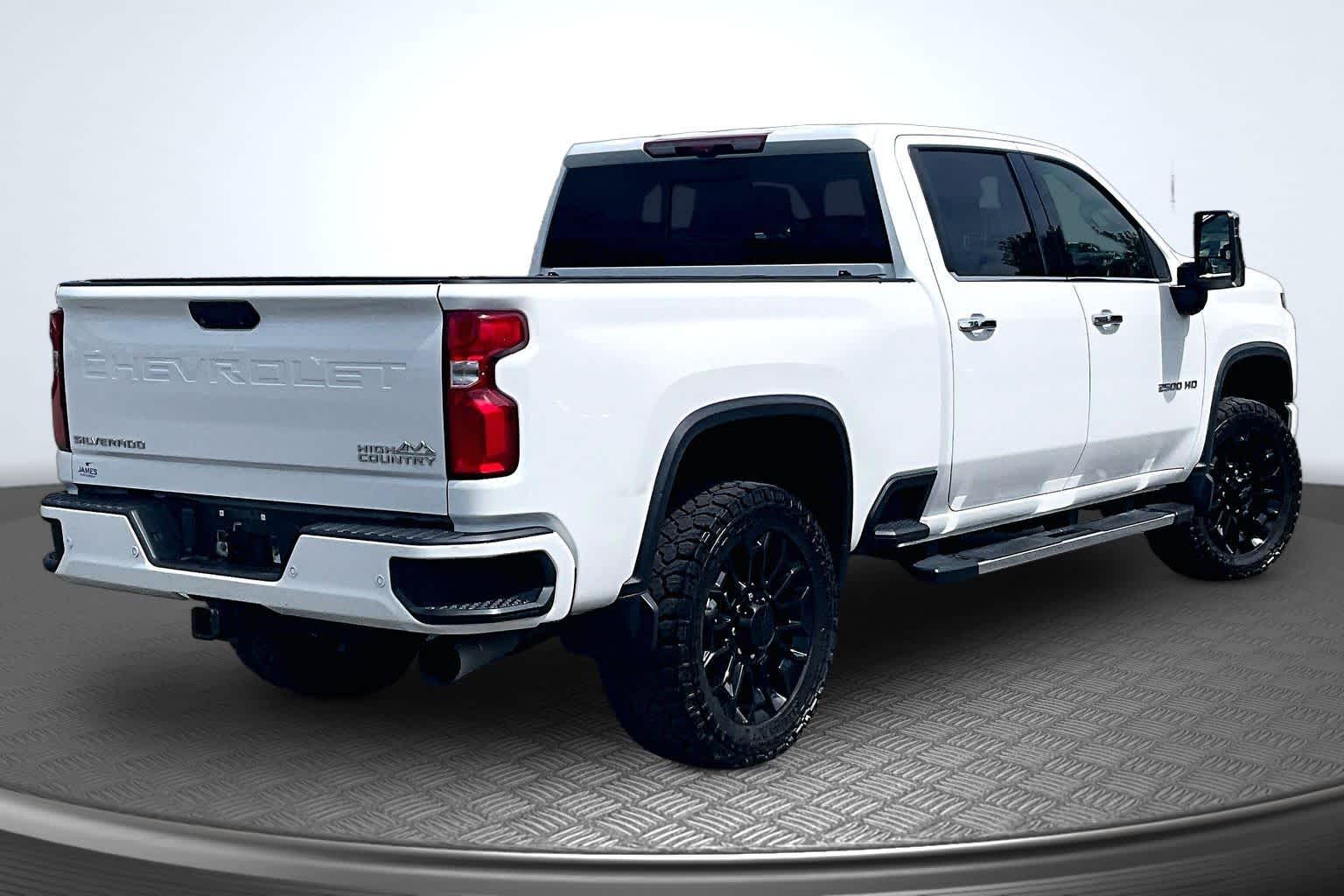 2020 Chevrolet Silverado 2500HD High Country Summit White at Mangino Chevrolet