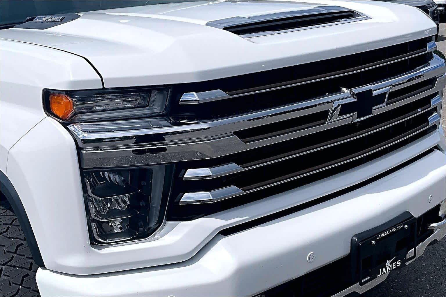 2020 Chevrolet Silverado 2500HD High Country Summit White at Mangino Chevrolet