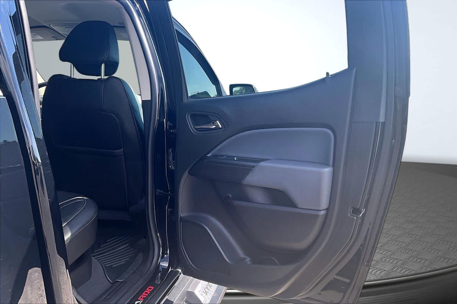 2022 Chevrolet Colorado 4WD Z71 Black at James Chevrolet