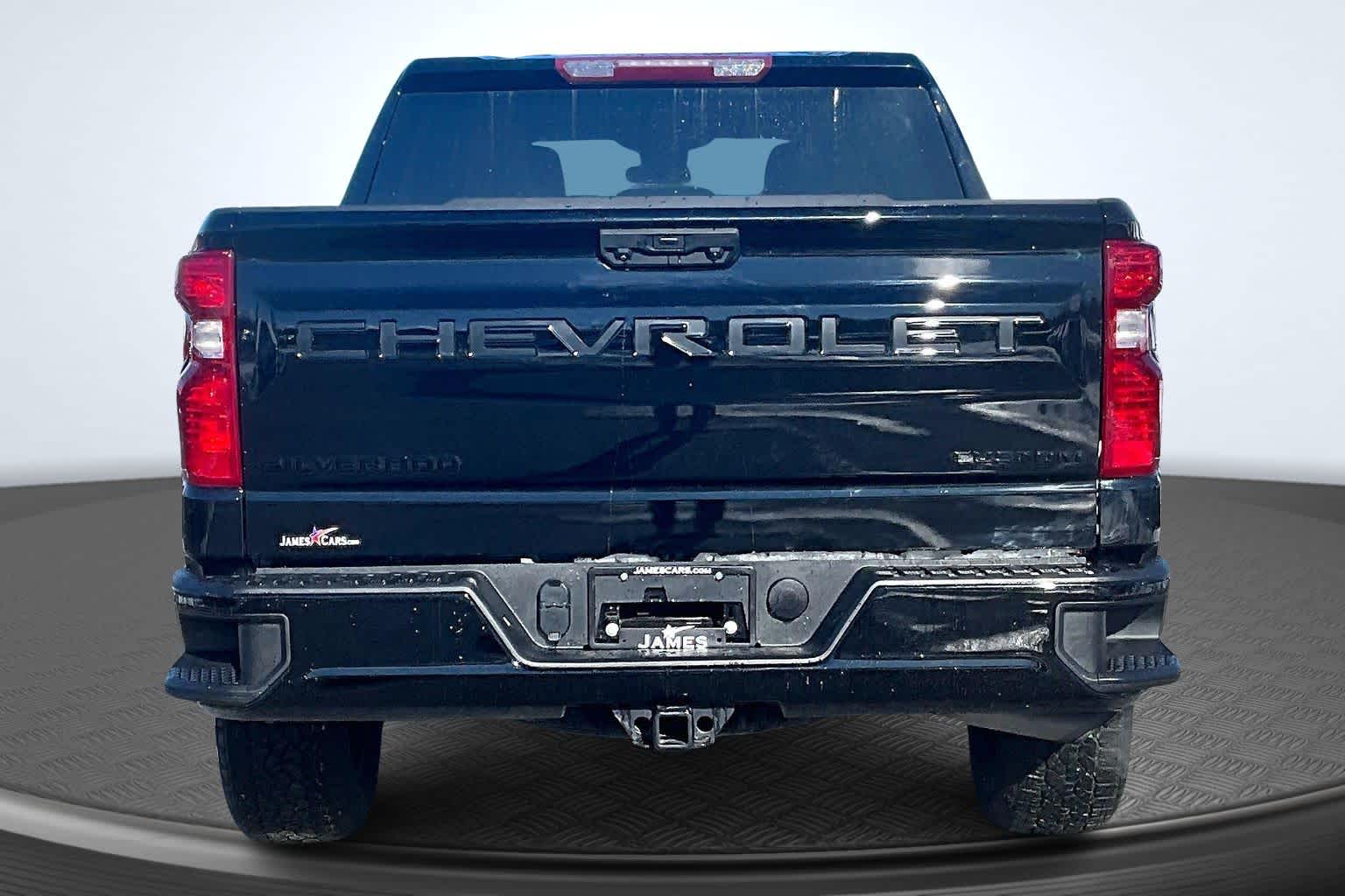 2023 Chevrolet Silverado 1500 Custom - 4