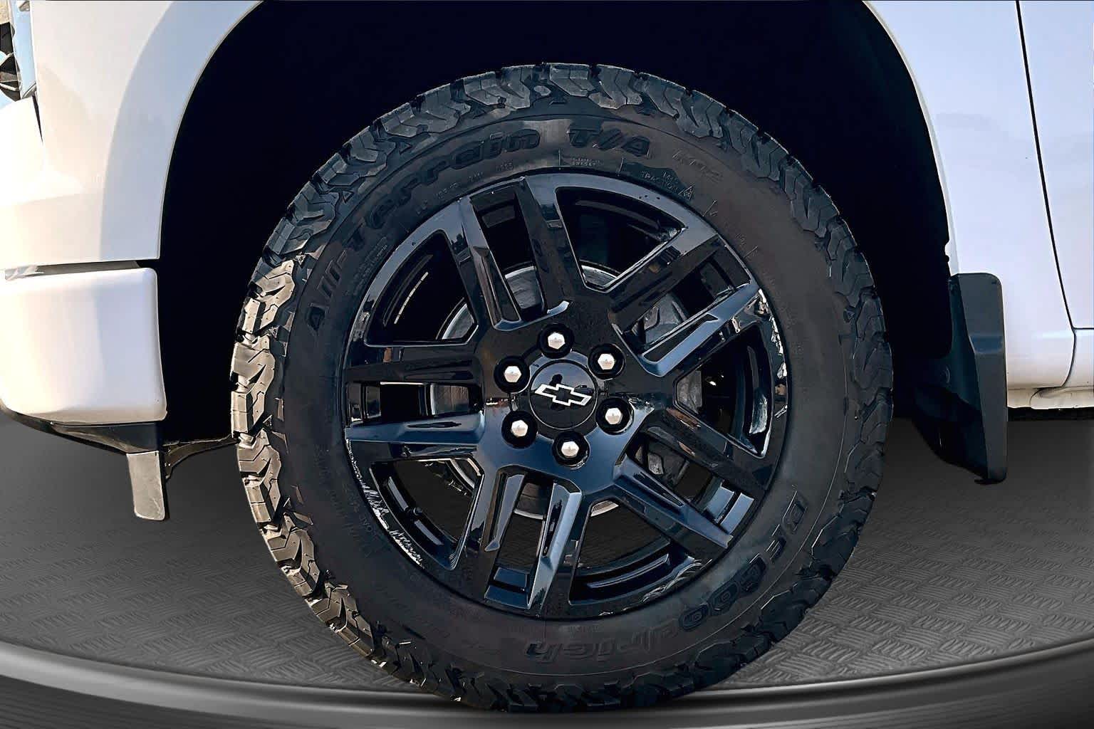 2023 Chevrolet Silverado 1500 Custom - 8