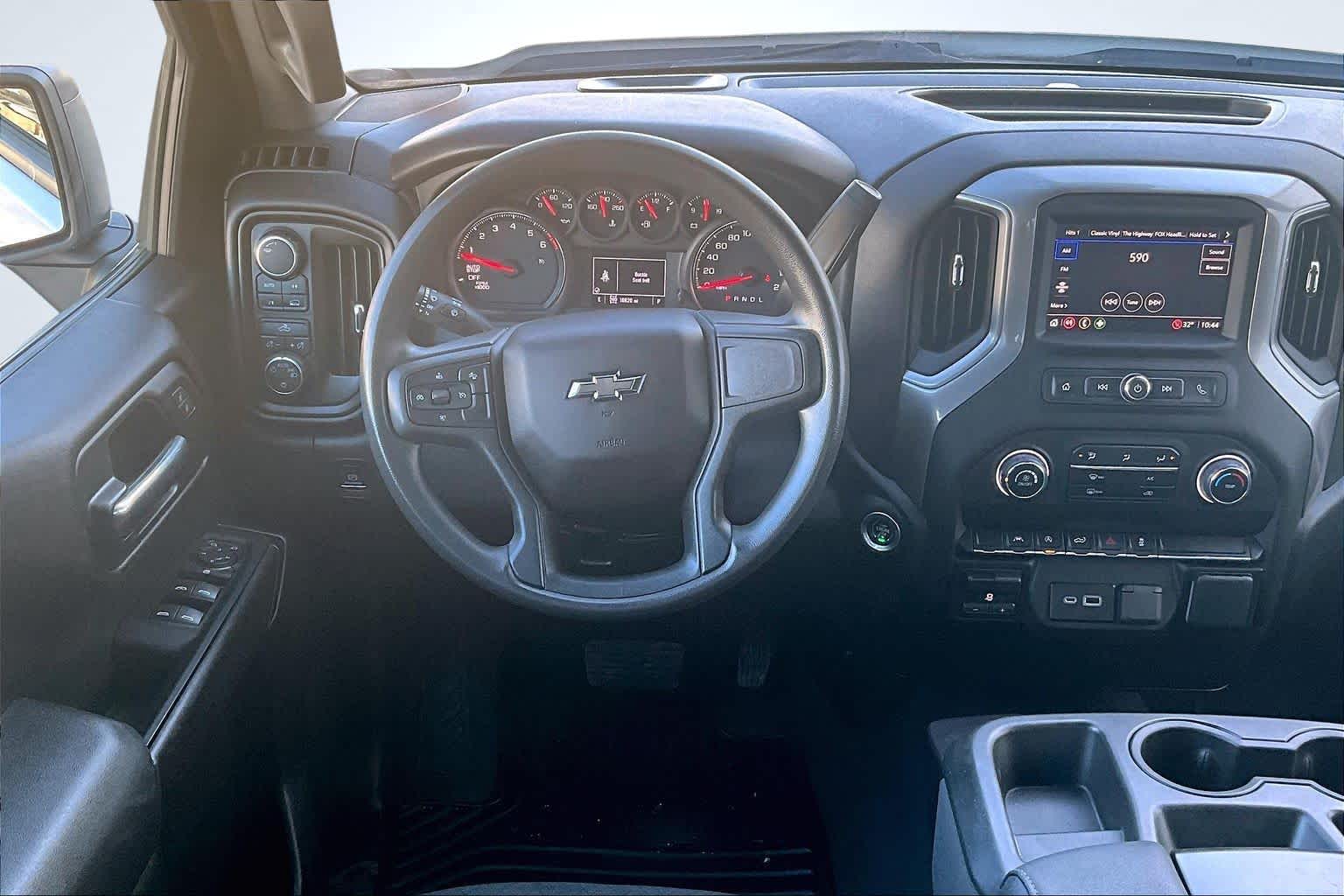 2023 Chevrolet Silverado 1500 Custom - 5