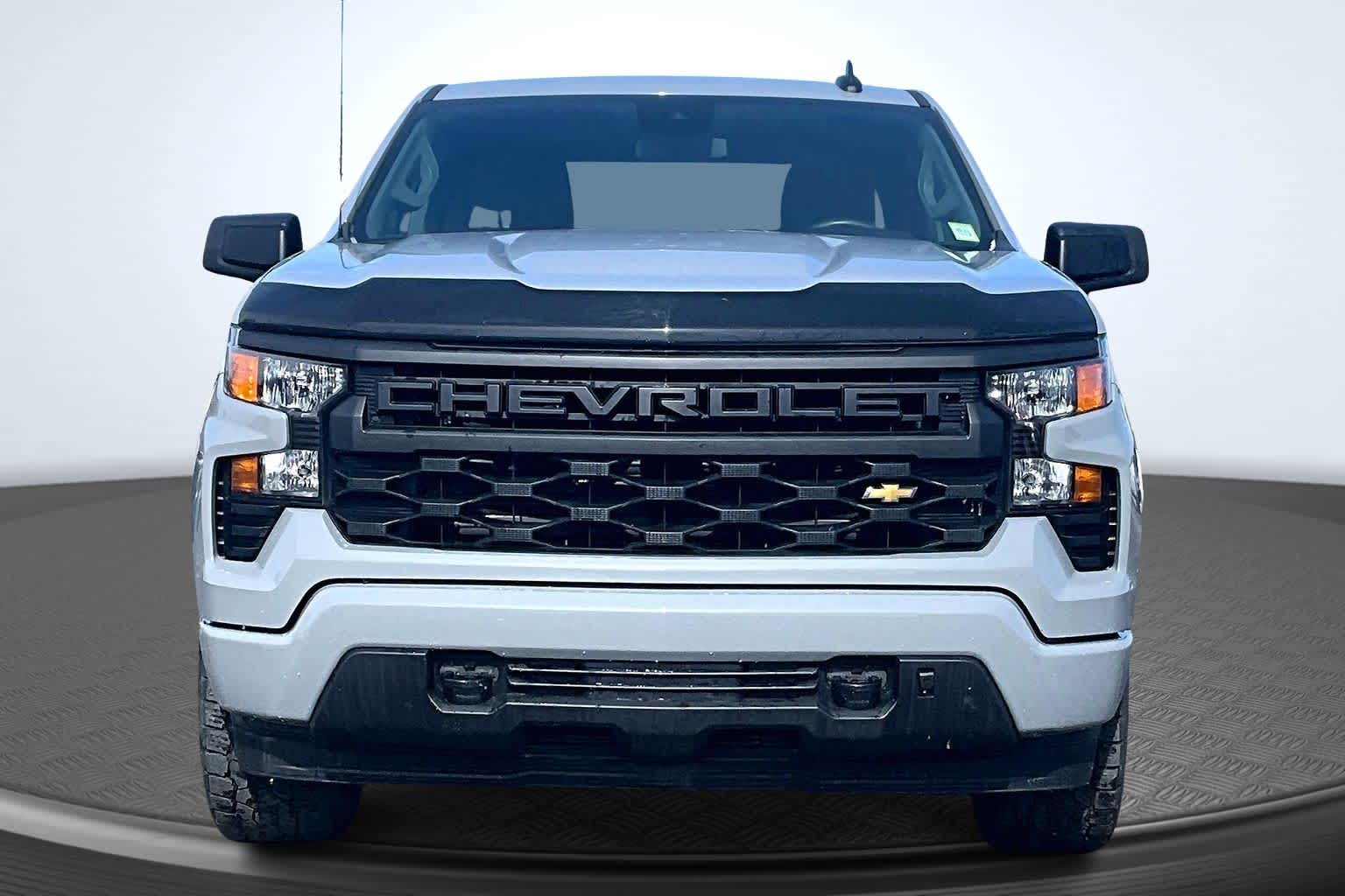 2024 Chevrolet Silverado 1500 Custom - 3