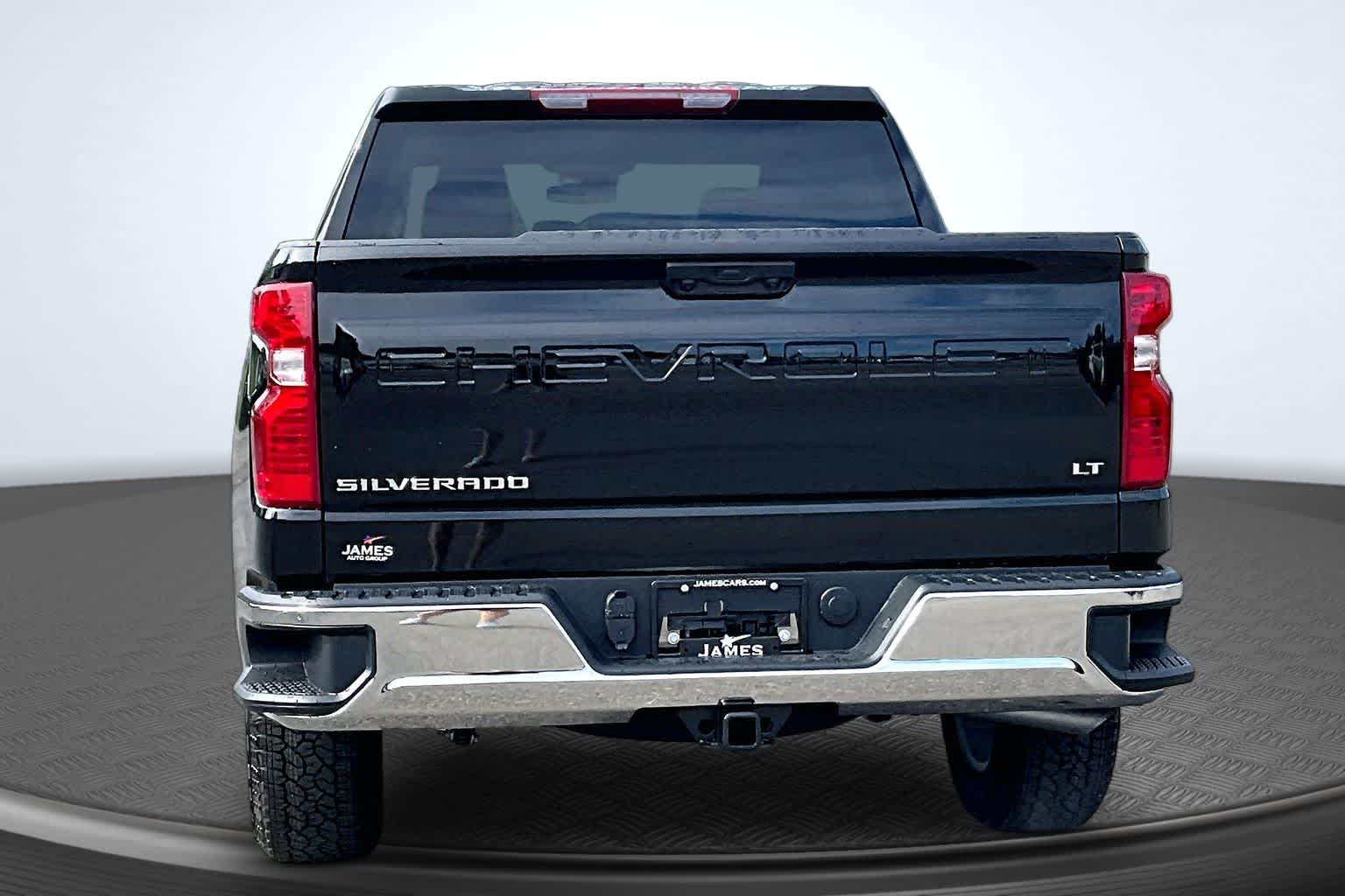 2026 Chevrolet Silverado 1500 LT - 3