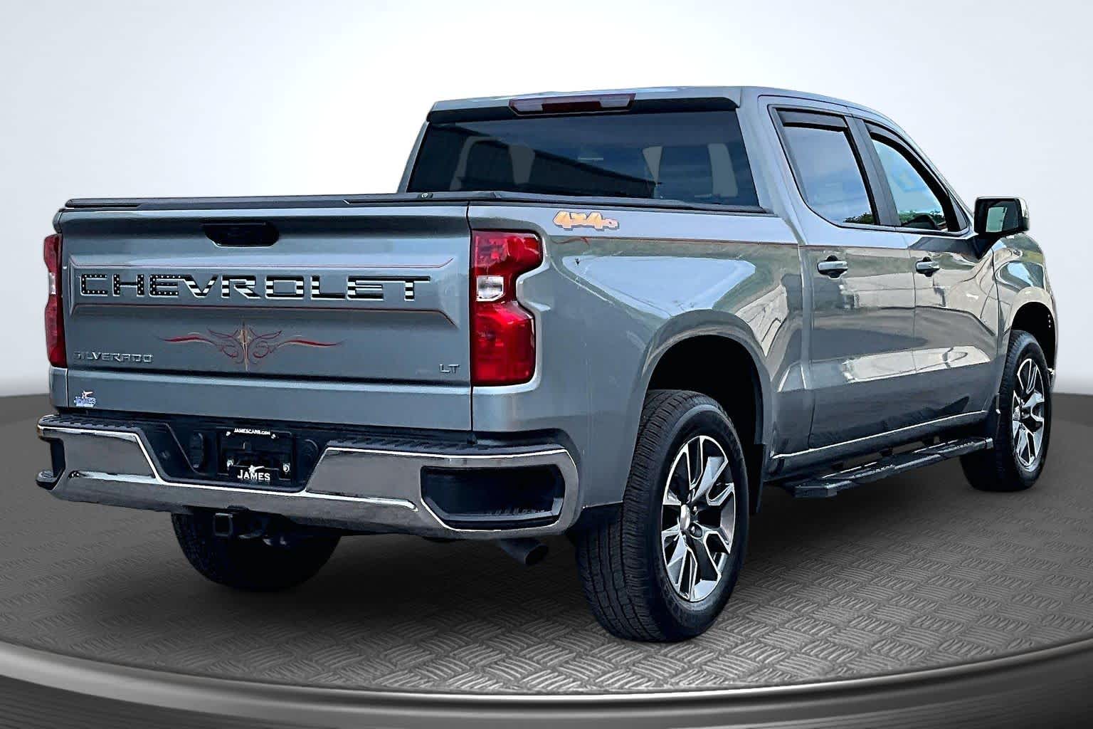 2025 Chevrolet Silverado 1500 LT - 2