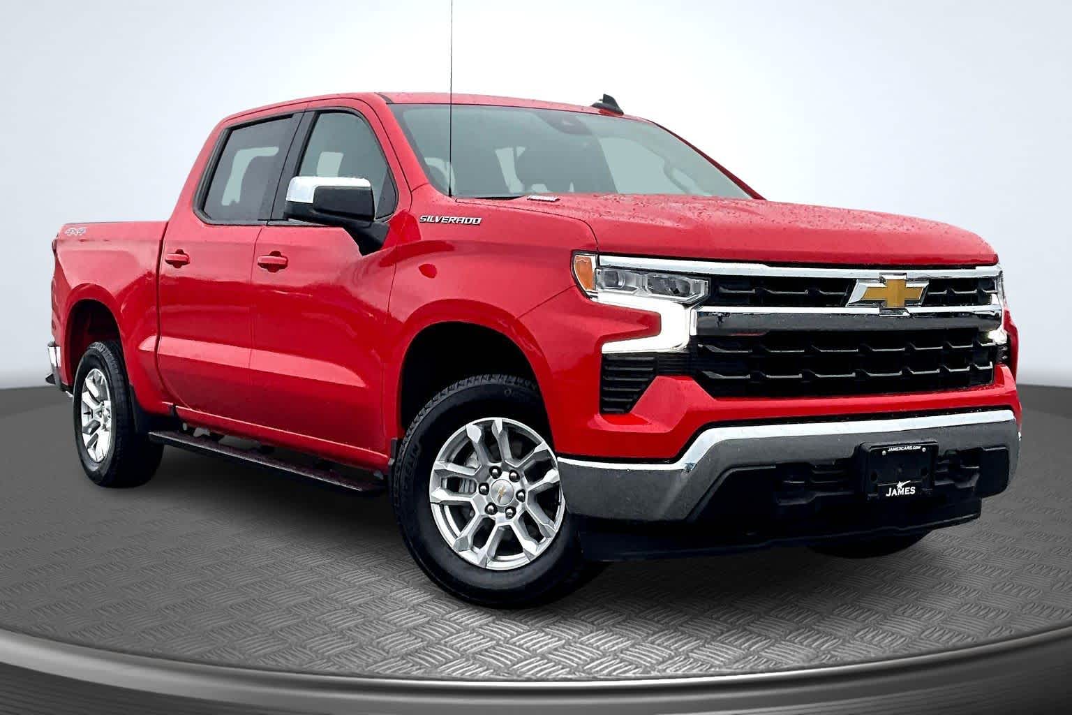 2025 Chevrolet Silverado 1500 LT - 11