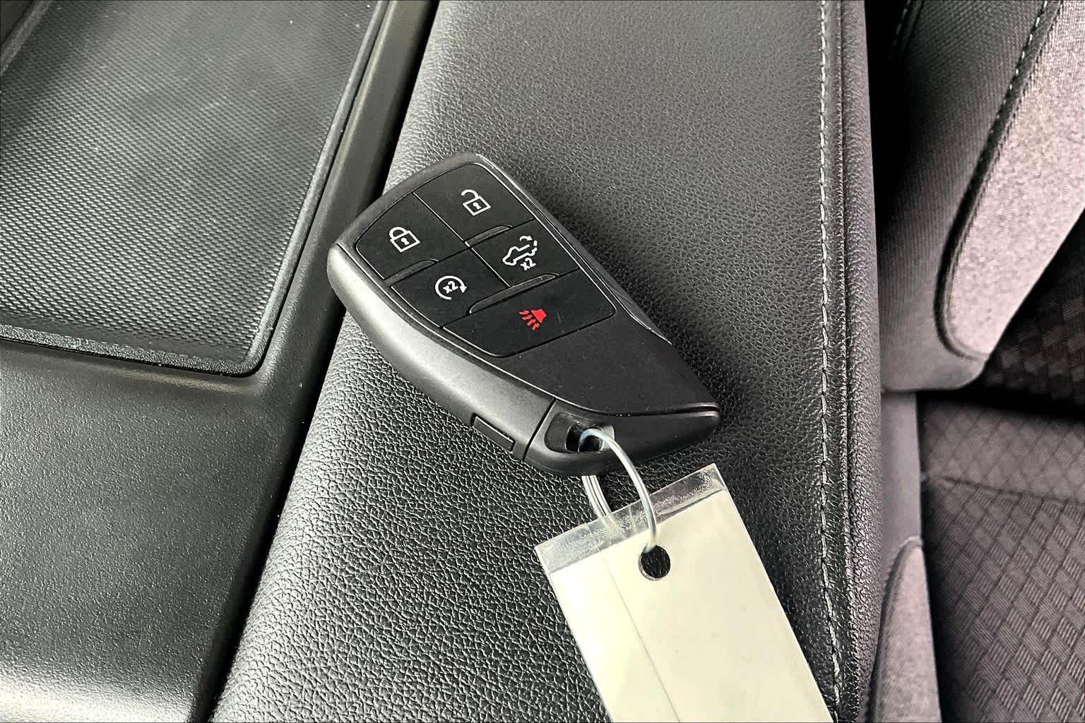 2025 Chevrolet Silverado 1500 LT - 10