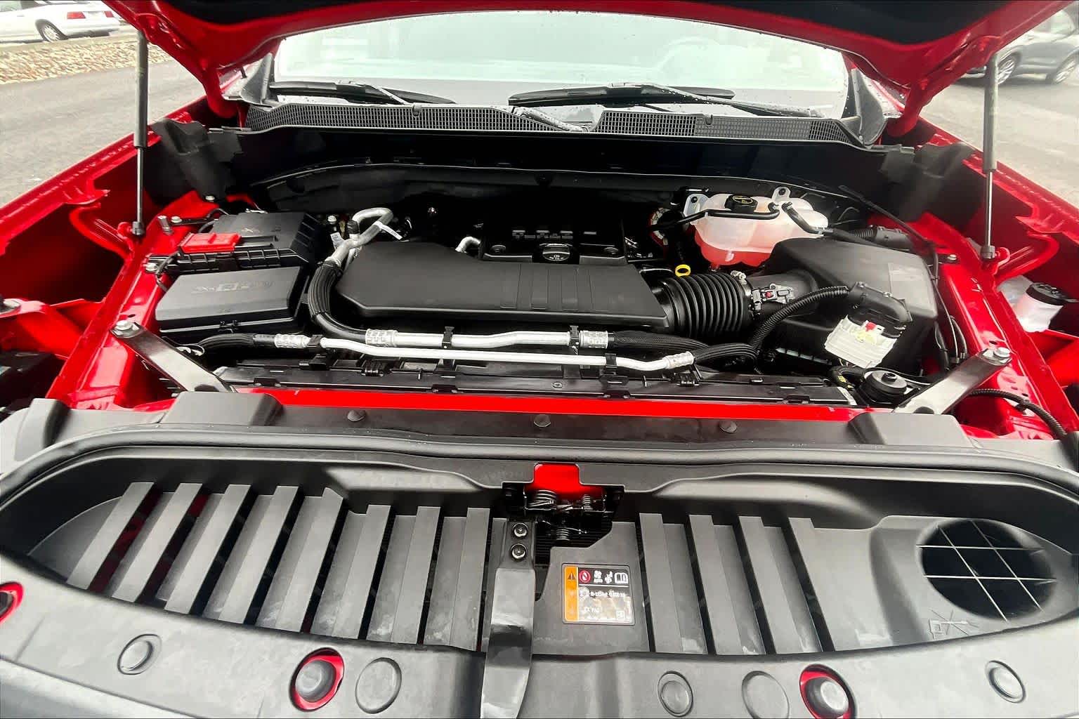 2025 Chevrolet Silverado 1500 LT - 9