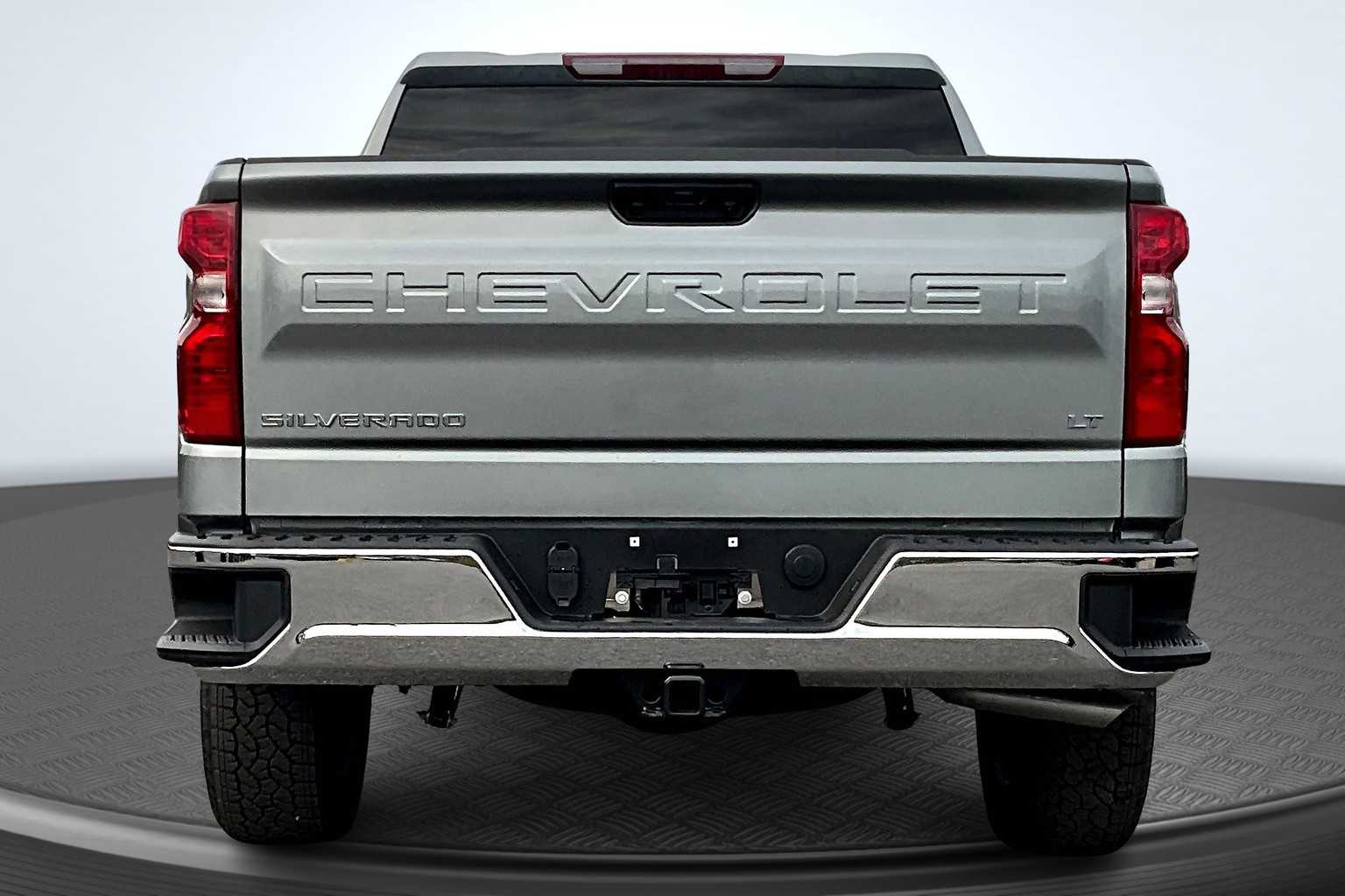 2026 Chevrolet Silverado 1500 LT - 3