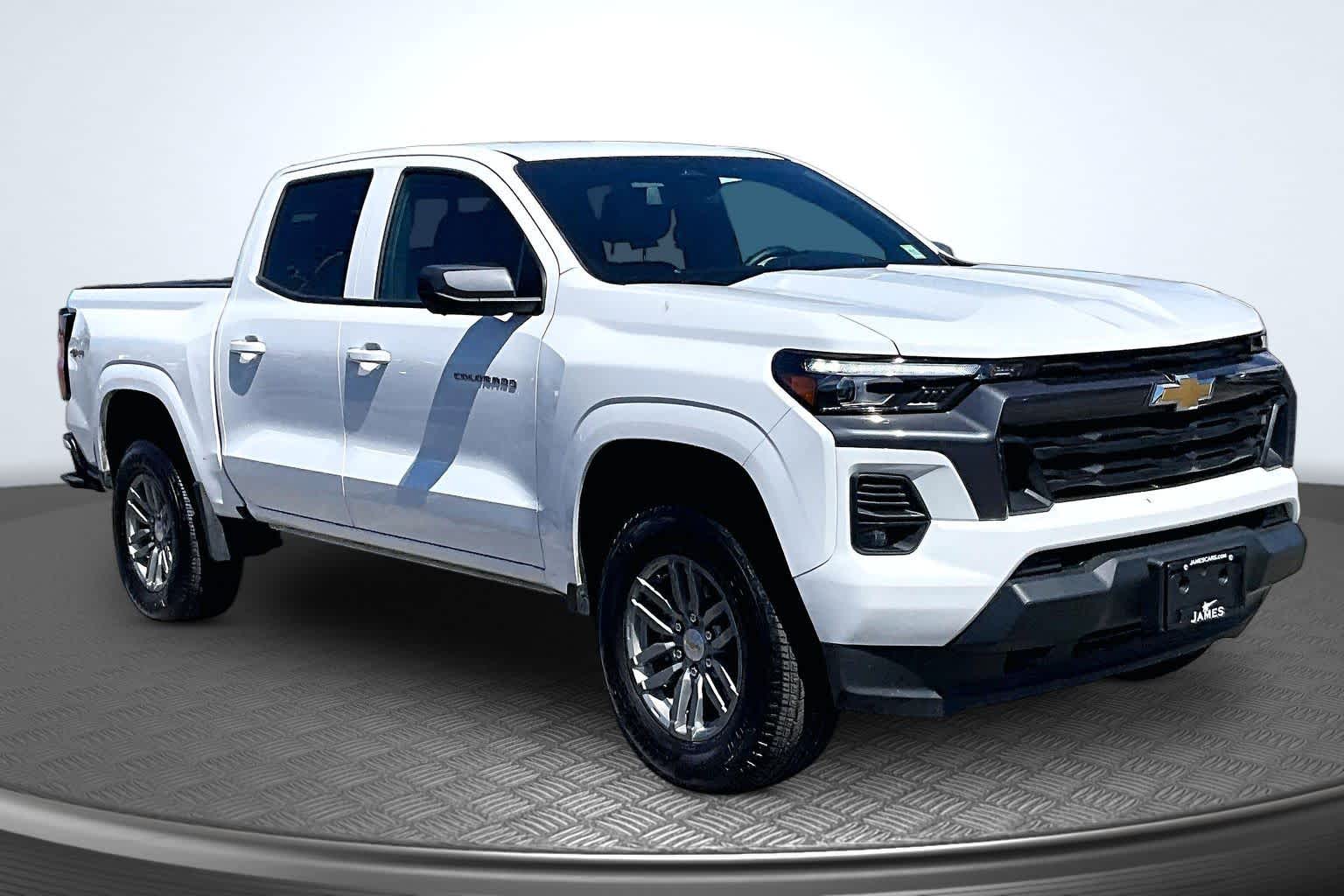 2025 Chevrolet Colorado 4WD LT Summit White at James Chevrolet