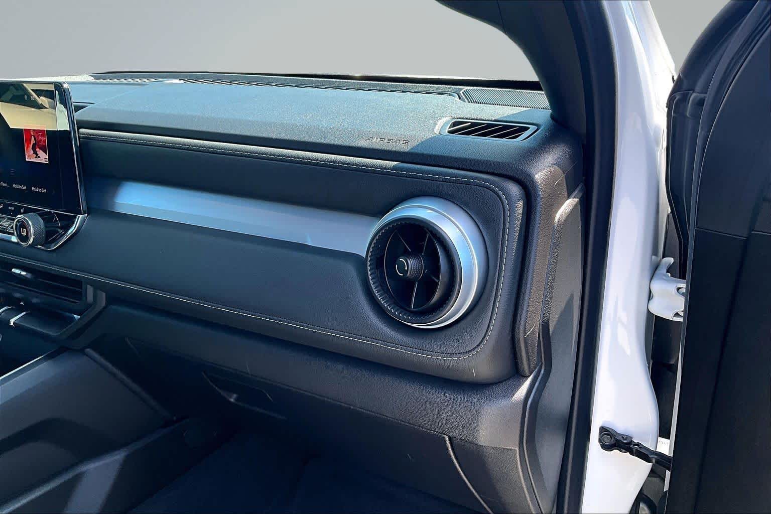 2025 Chevrolet Colorado 4WD LT Summit White at James Chevrolet