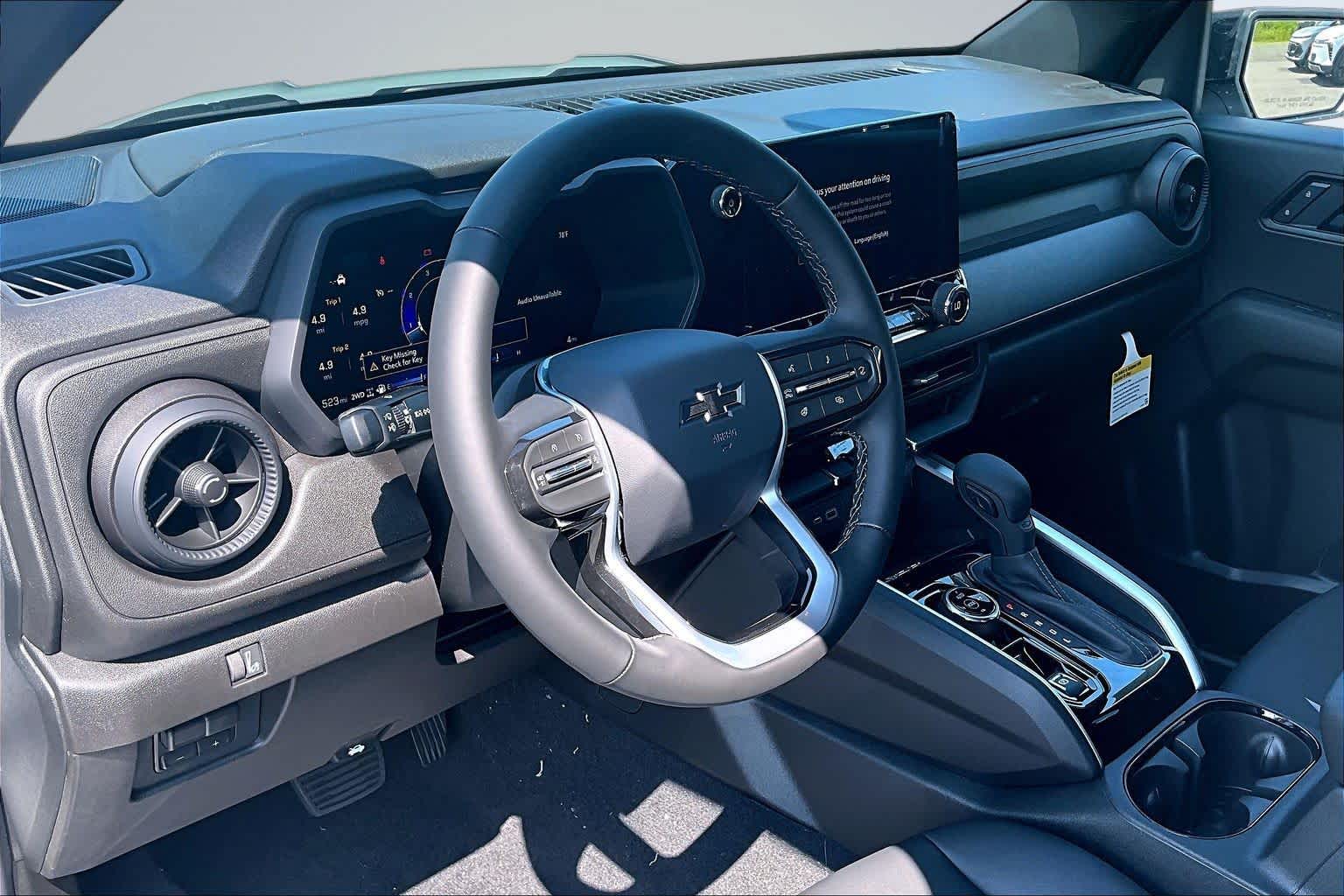 2026 Chevrolet Colorado 4WD Trail Boss Summit White at Mangino Chevrolet