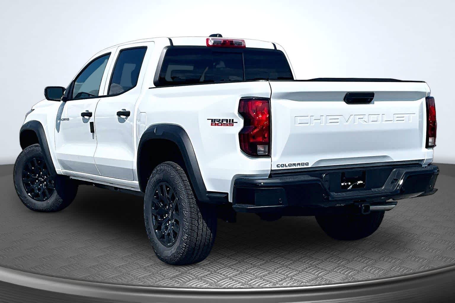 2026 Chevrolet Colorado 4WD Trail Boss Summit White at Mangino Chevrolet