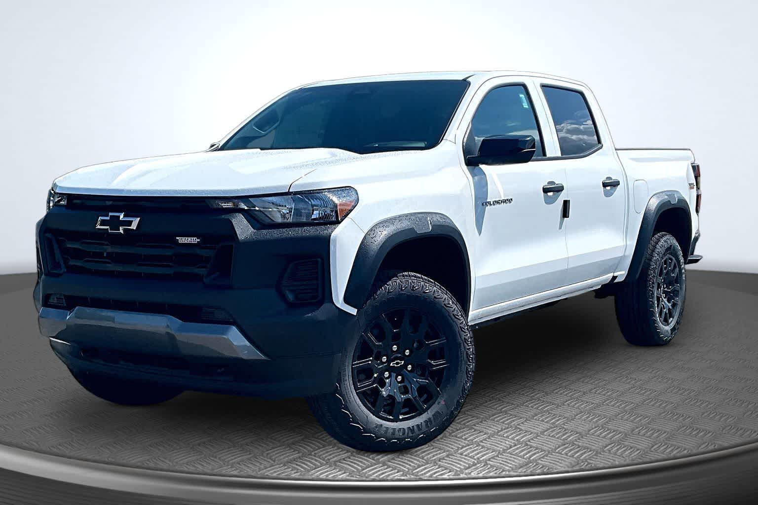 2026 Chevrolet Colorado 4WD Trail Boss Summit White at Mangino Chevrolet