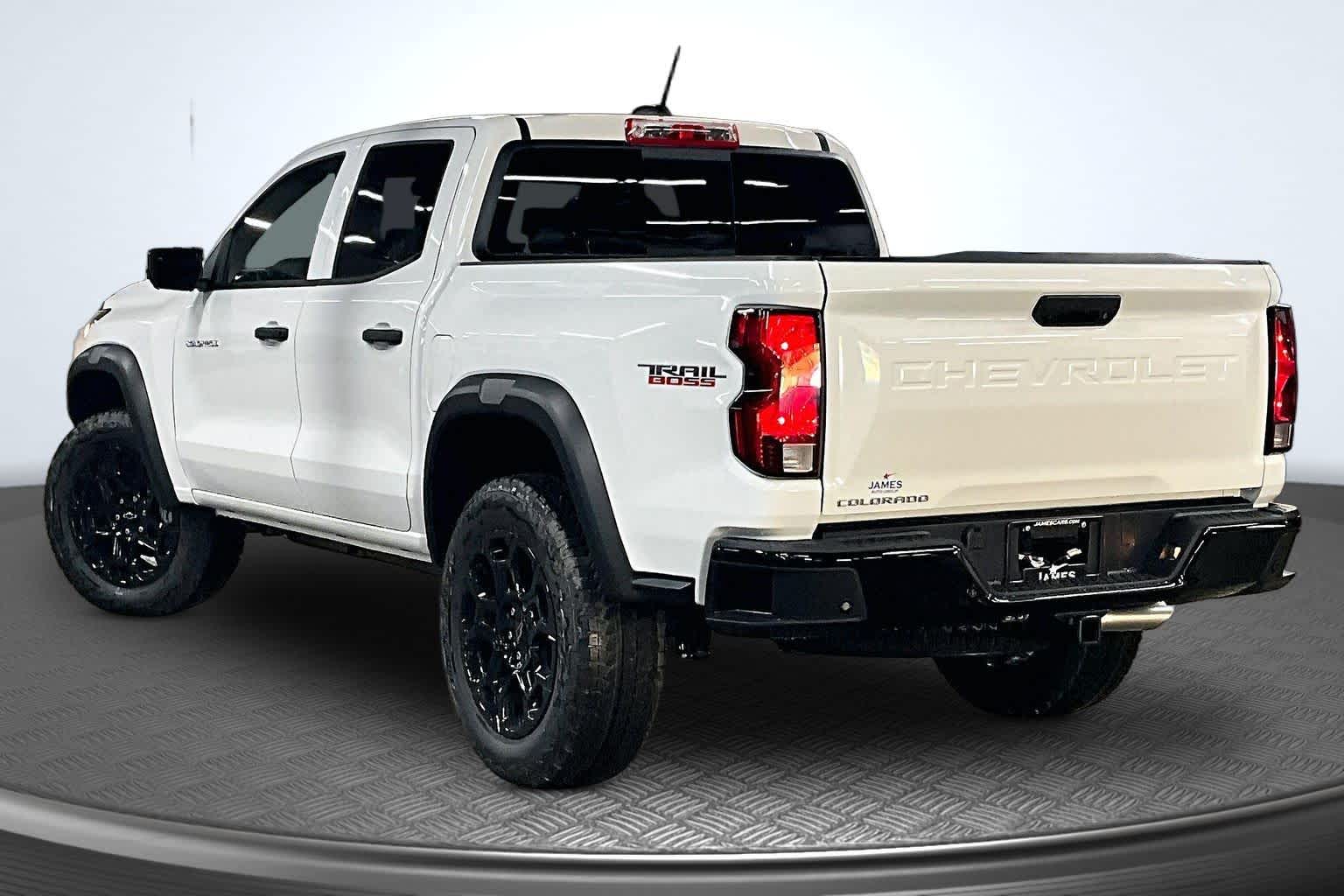 2026 Chevrolet Colorado 4WD Trail Boss Summit White at James Chevrolet