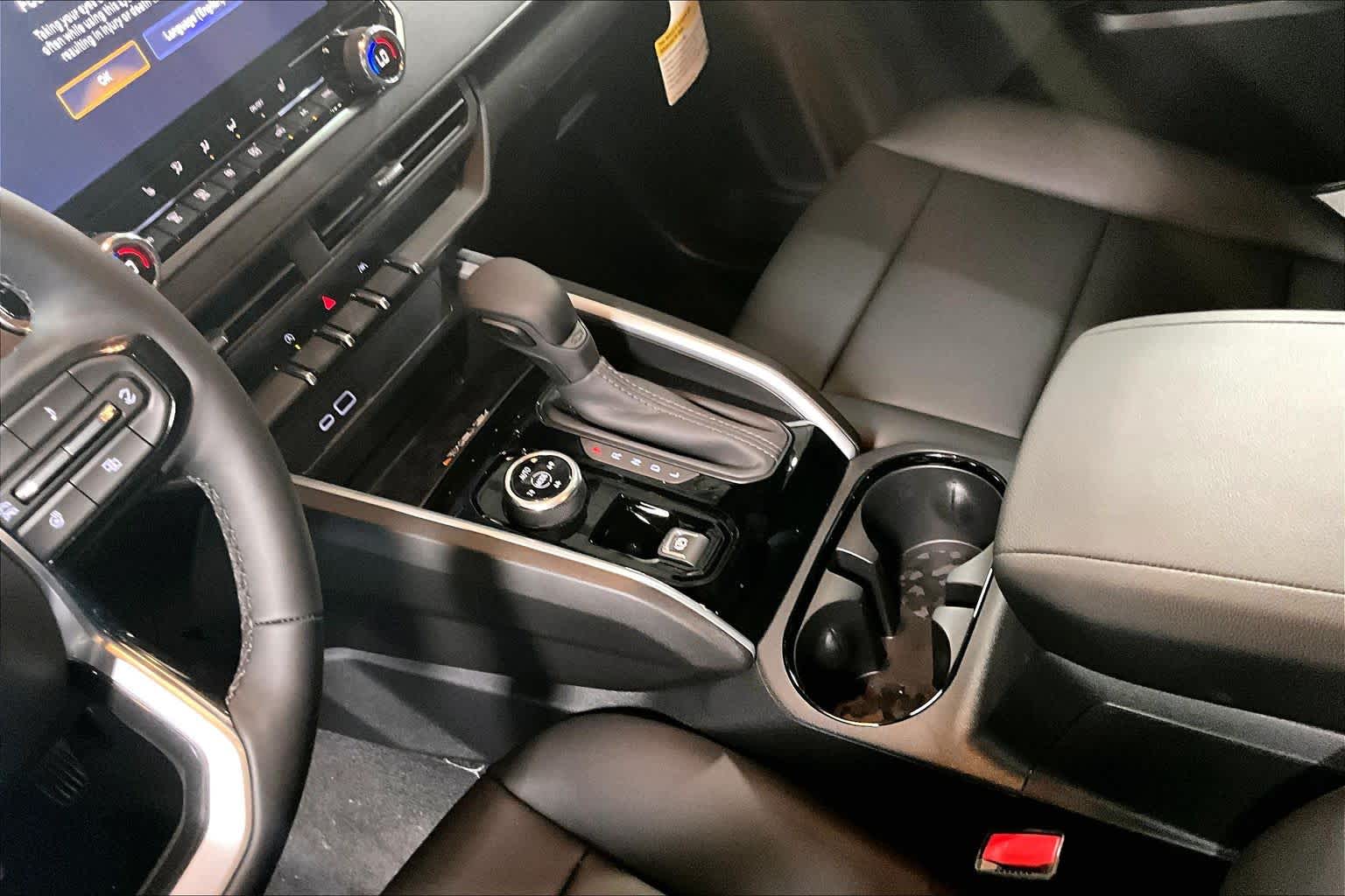 2026 Chevrolet Colorado 4WD Trail Boss Summit White at James Chevrolet