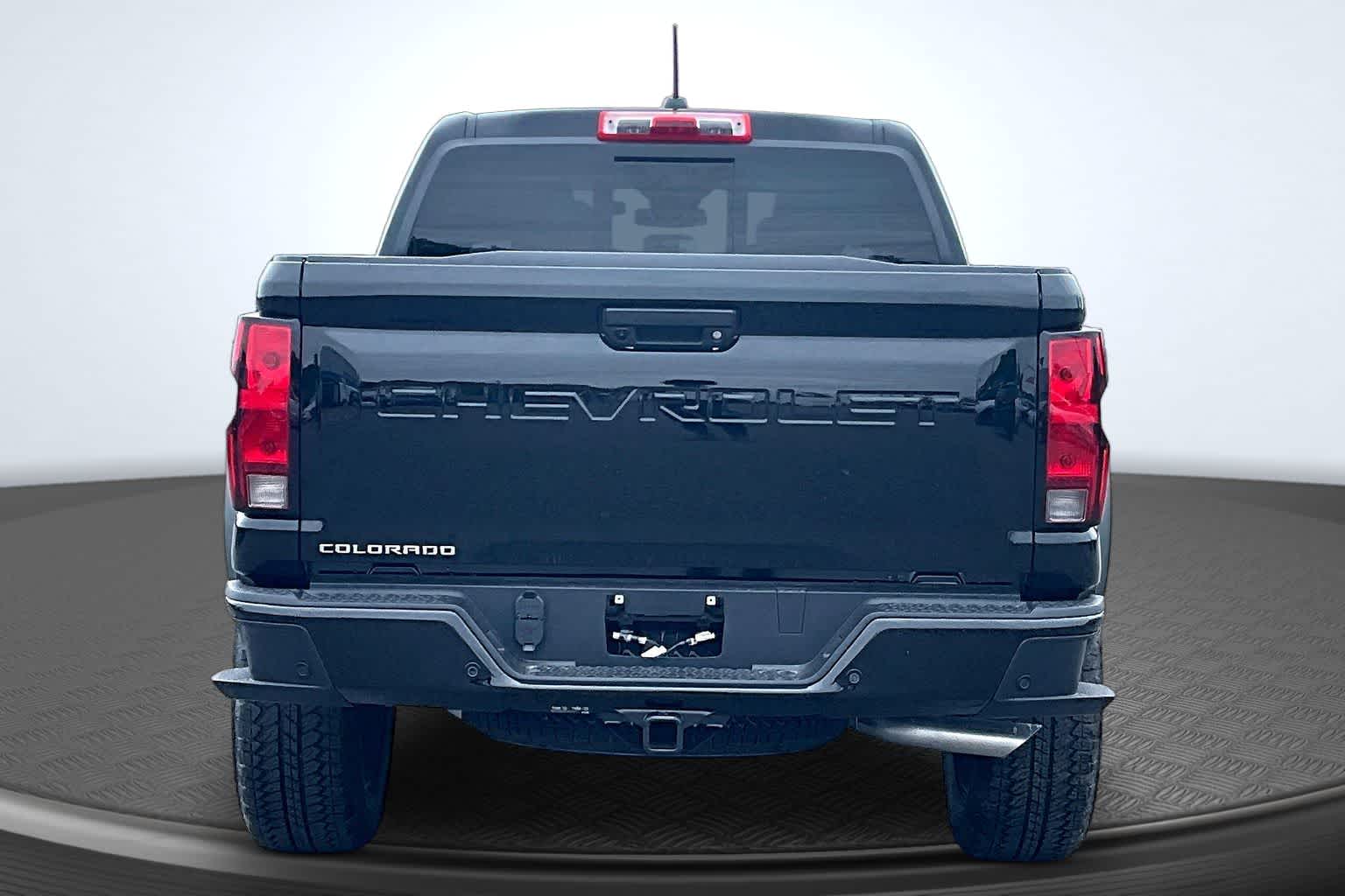2026 Chevrolet Colorado 4WD Trail Boss Black at James Chevrolet
