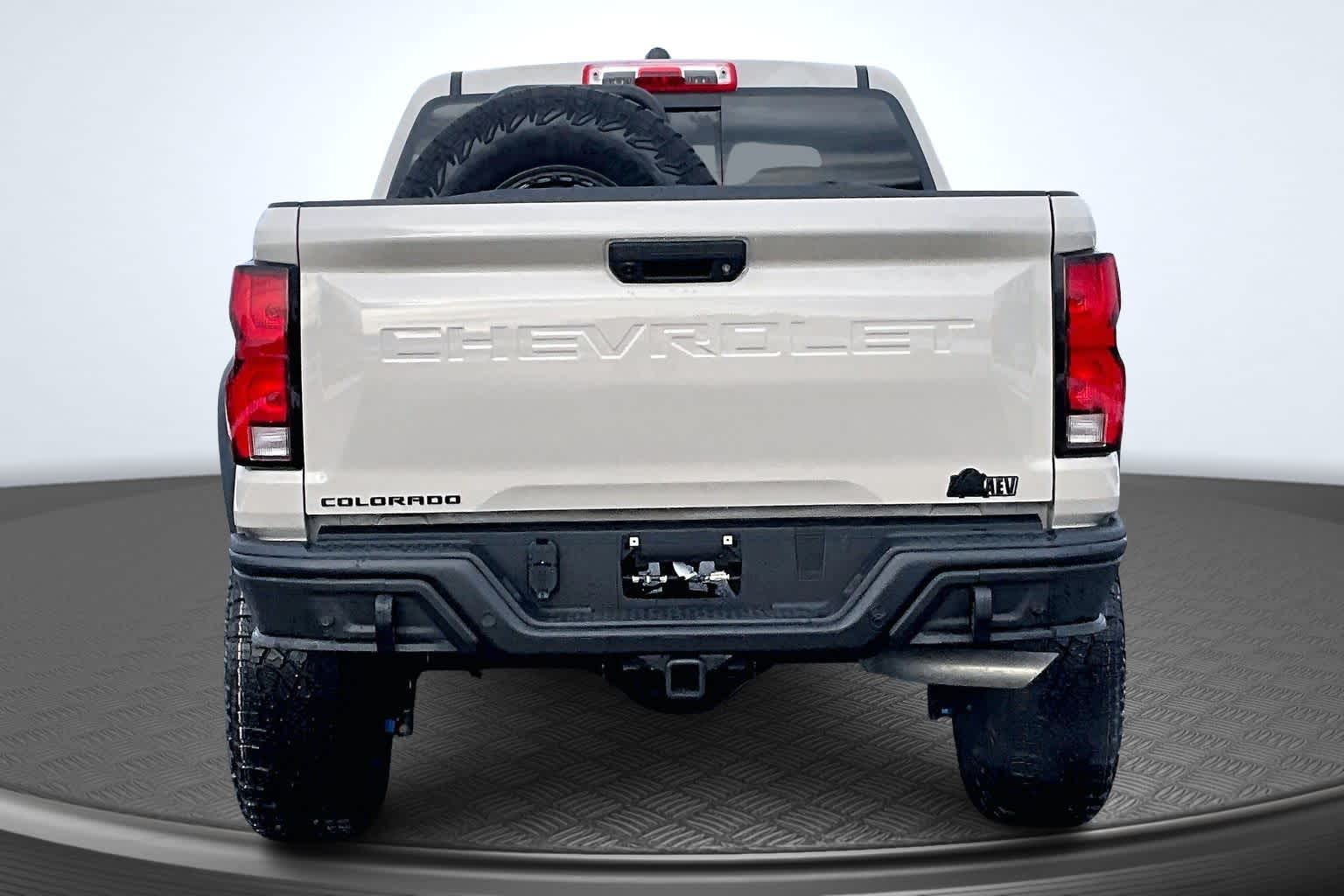 2026 Chevrolet Colorado 4WD ZR2 - 3